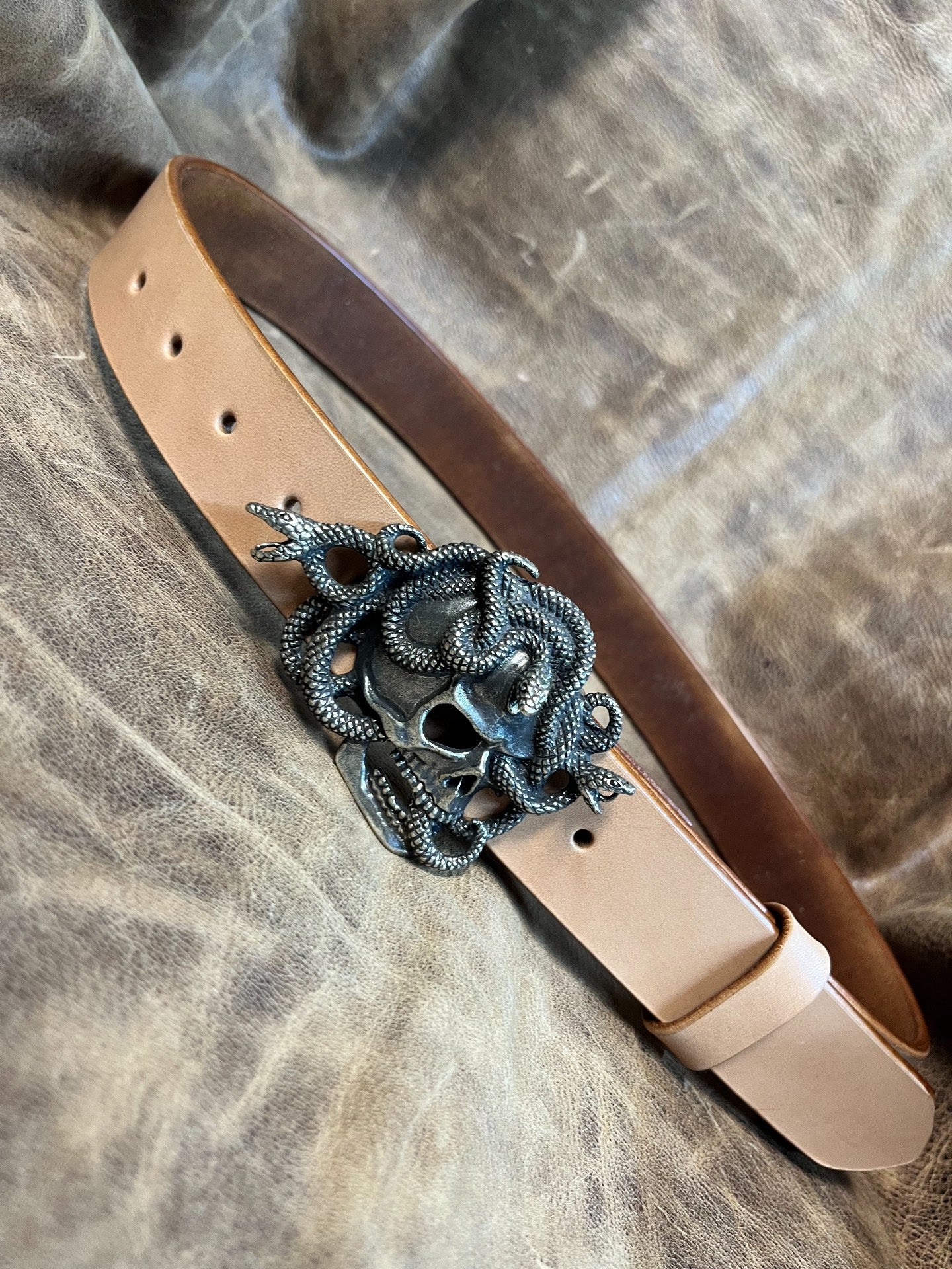 American retro skull snake pure copper and white copper belt buckle…
