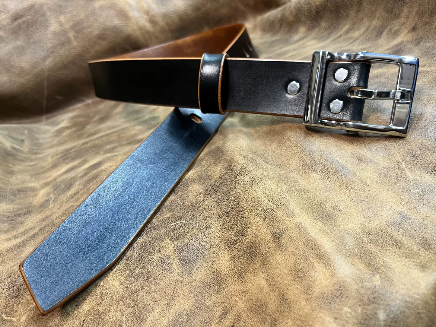 Meian's custom-made handmade belts