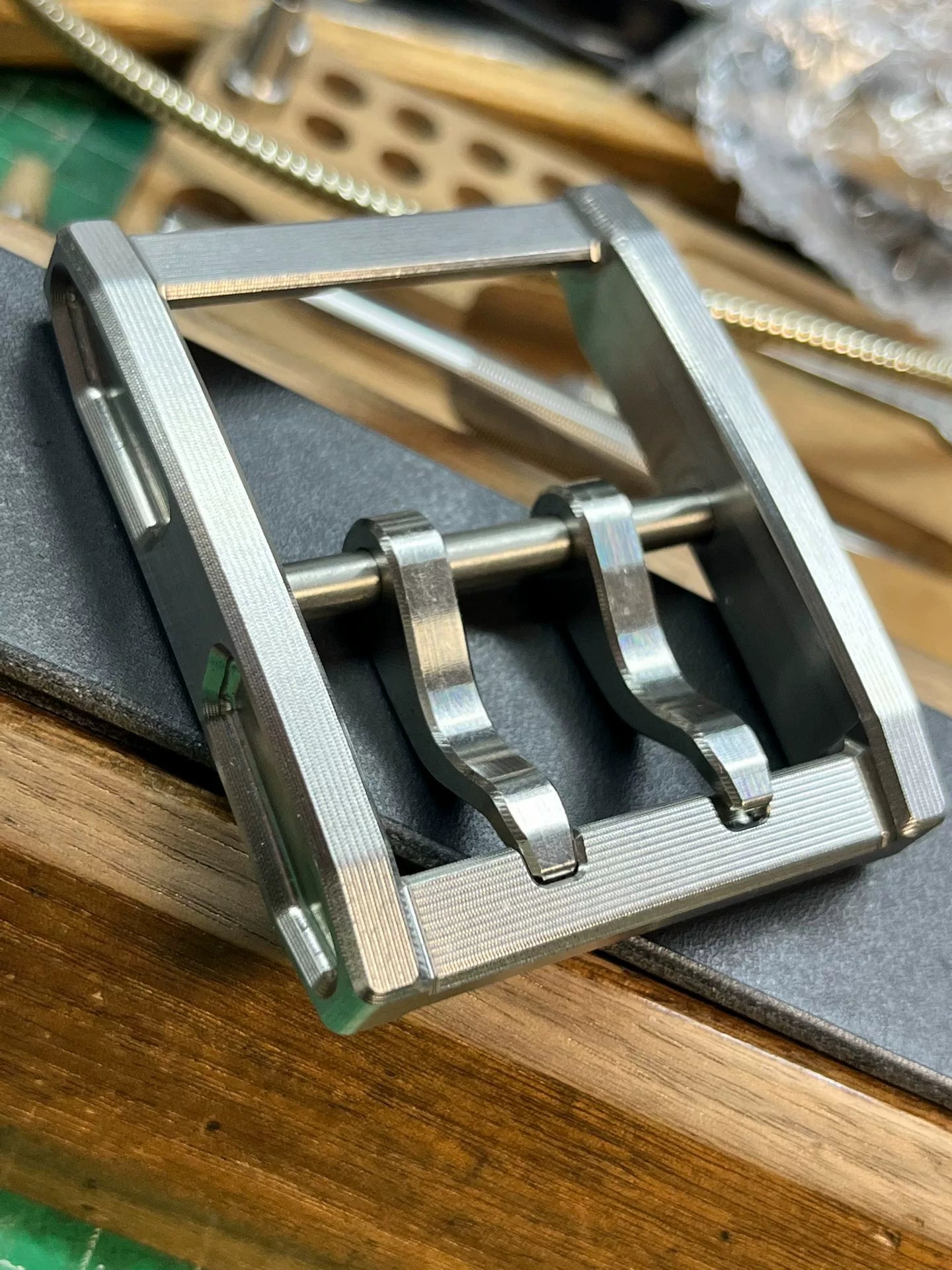 West Wind Tunnel pure titanium buckle