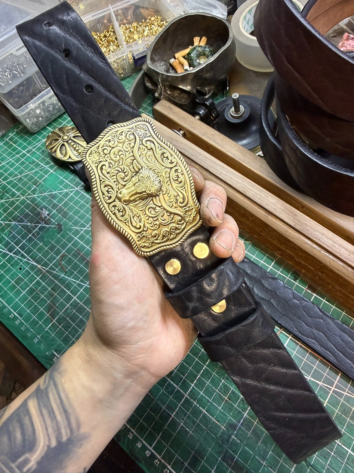 6 mm thick black bison leather handmade belt
