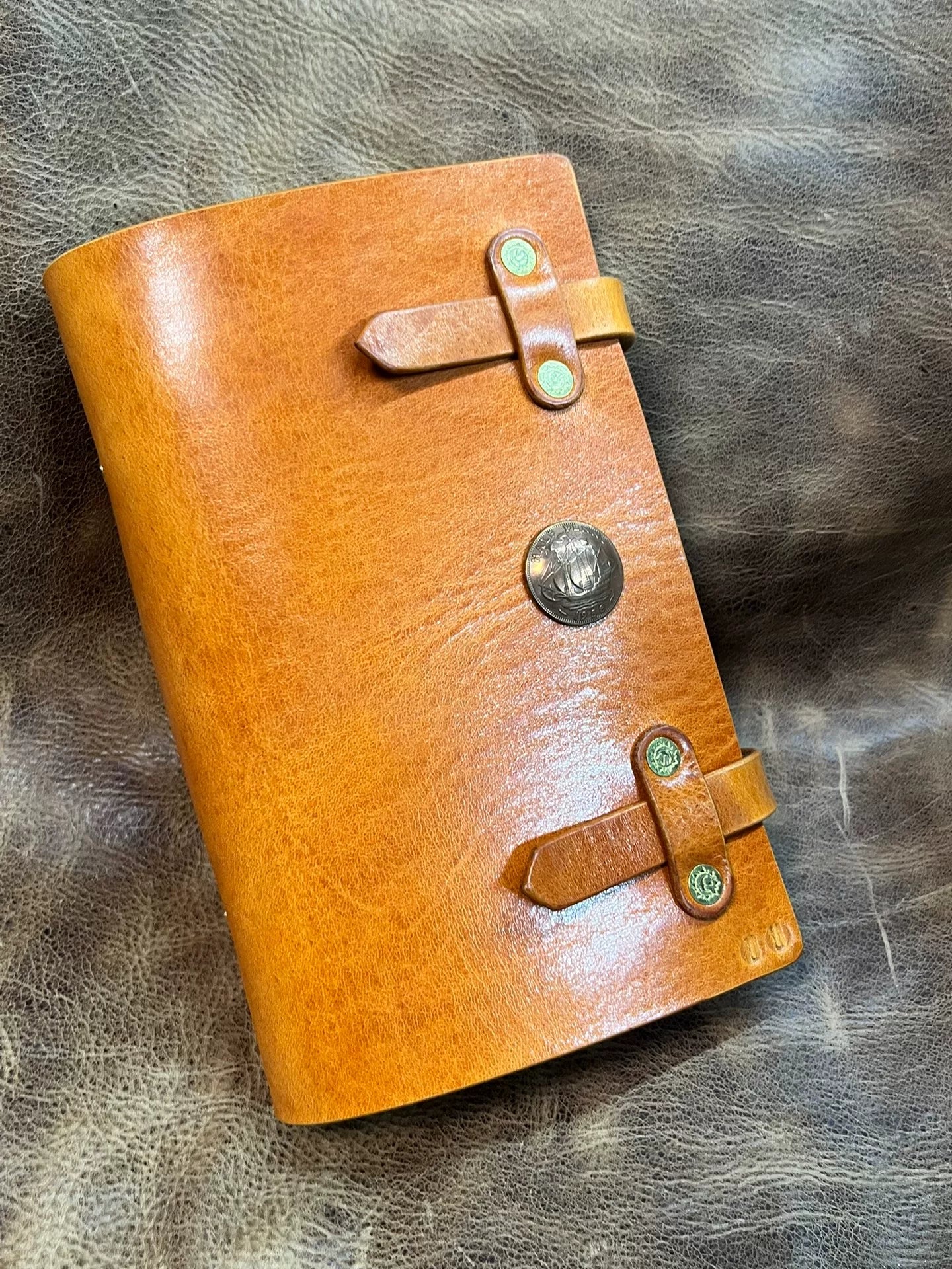 Horwen style oil wax leather A6 made of 4mm single layer thickness…