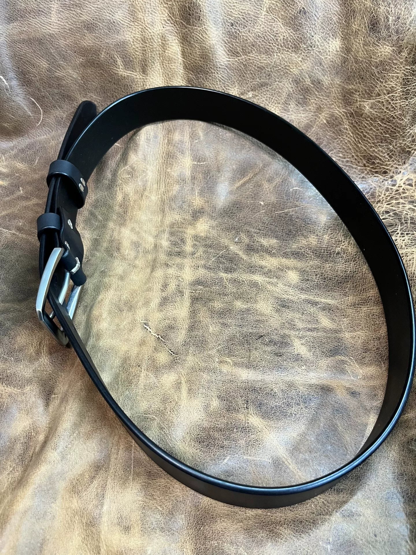 Italian vegetable tanned handmade belt