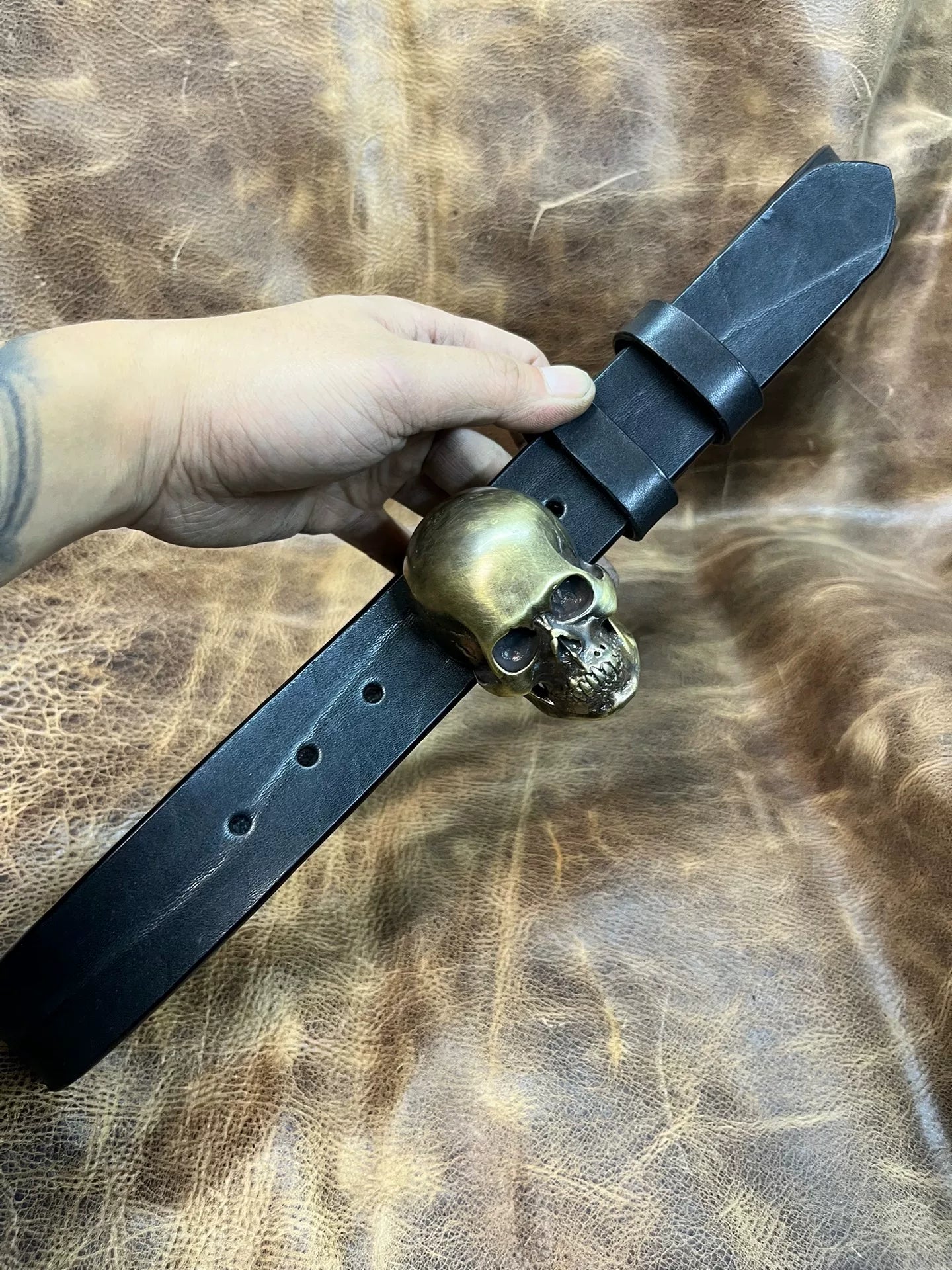 American retro skull pure copper belt buckle with black bison leath…