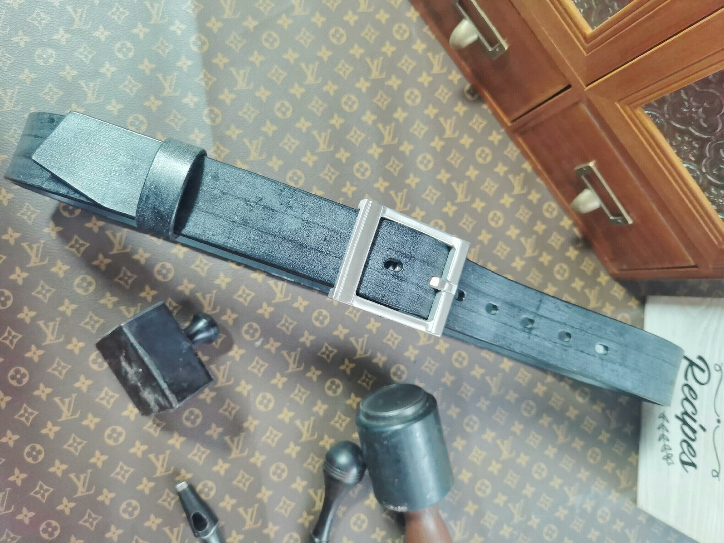 TWS 'Wind Dust' Gen 5 — Handmade Bridle Leather Belt