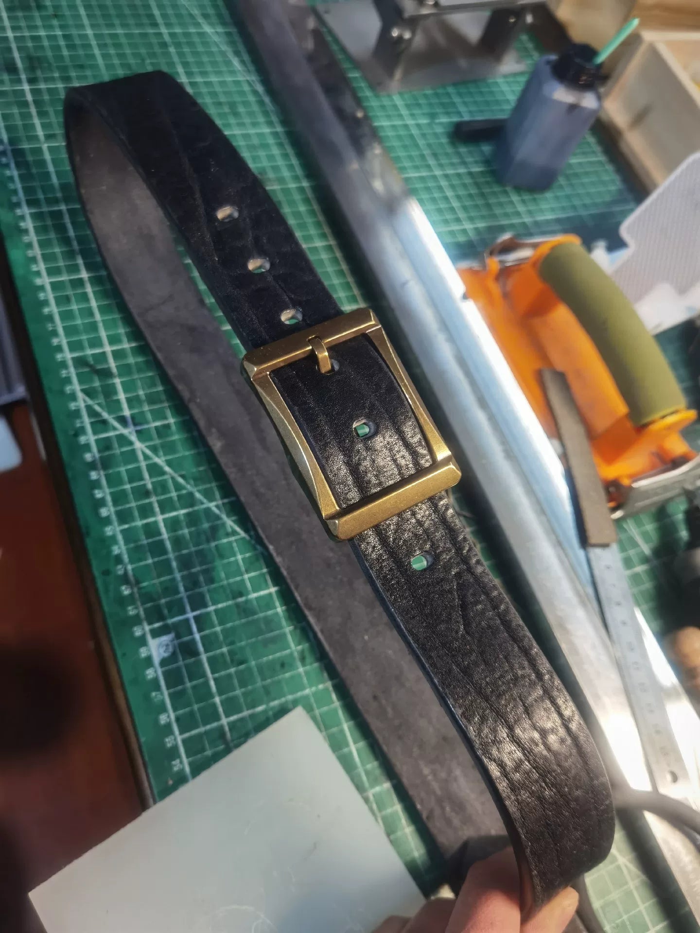 Genuine first-layer cowhide belt
