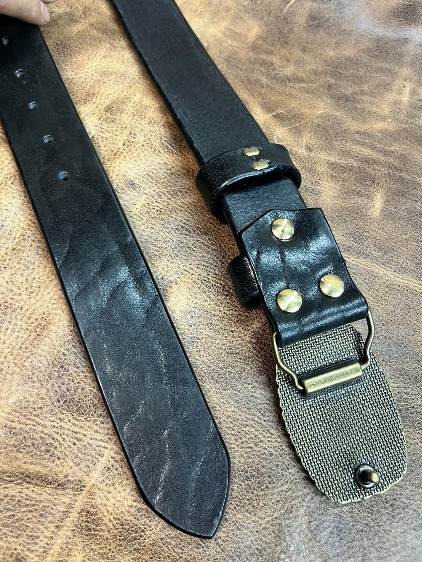 Harley-Davidson belt buckle with black bison leather