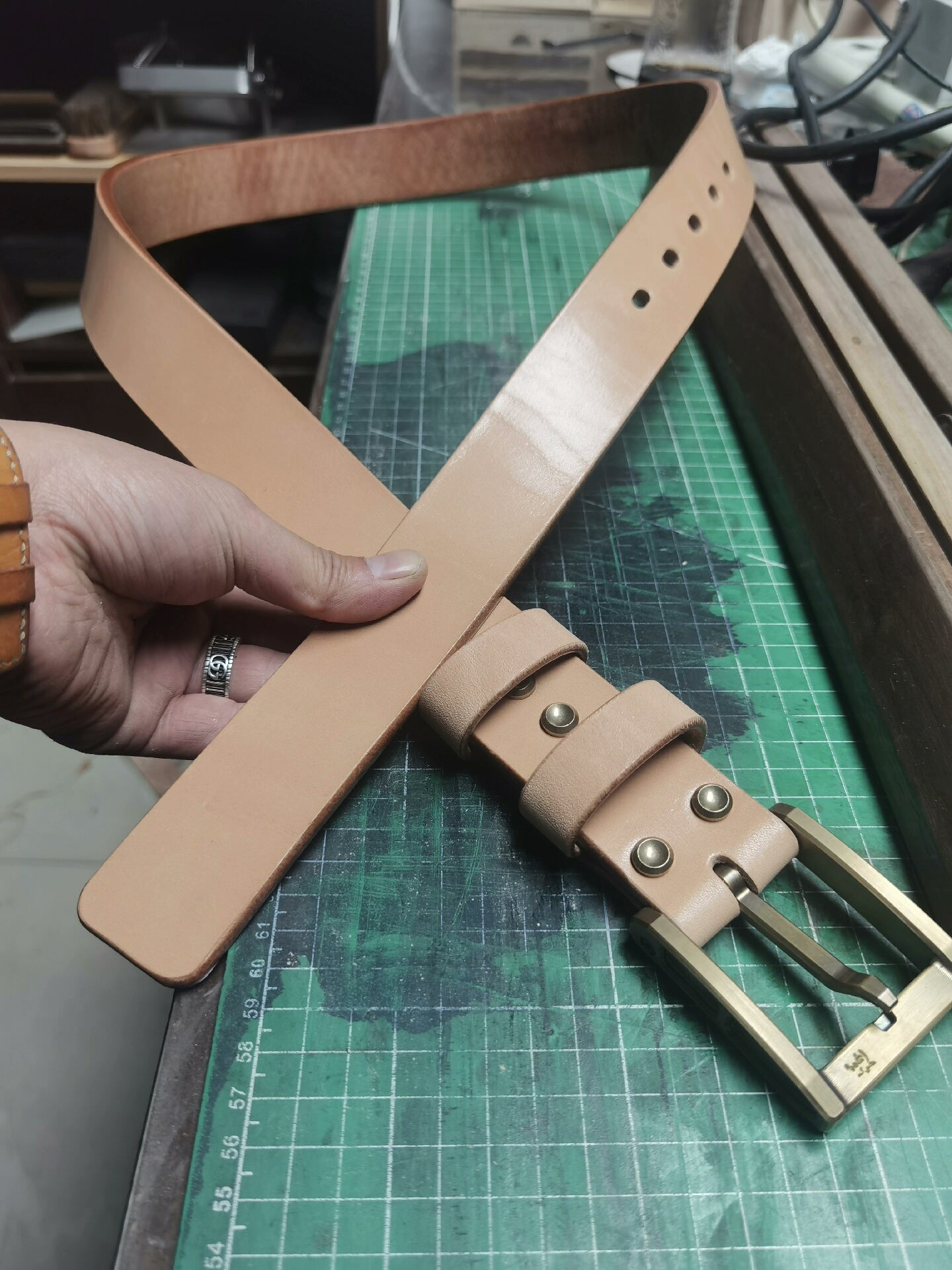 Japanese Shonan fat back leather handmade sandpaper polished edge belt