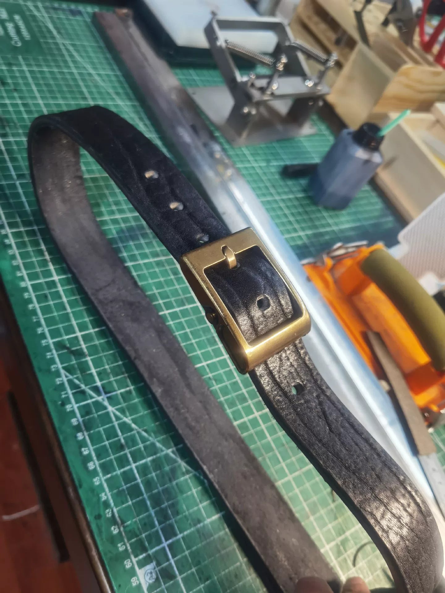 Genuine first-layer cowhide belt