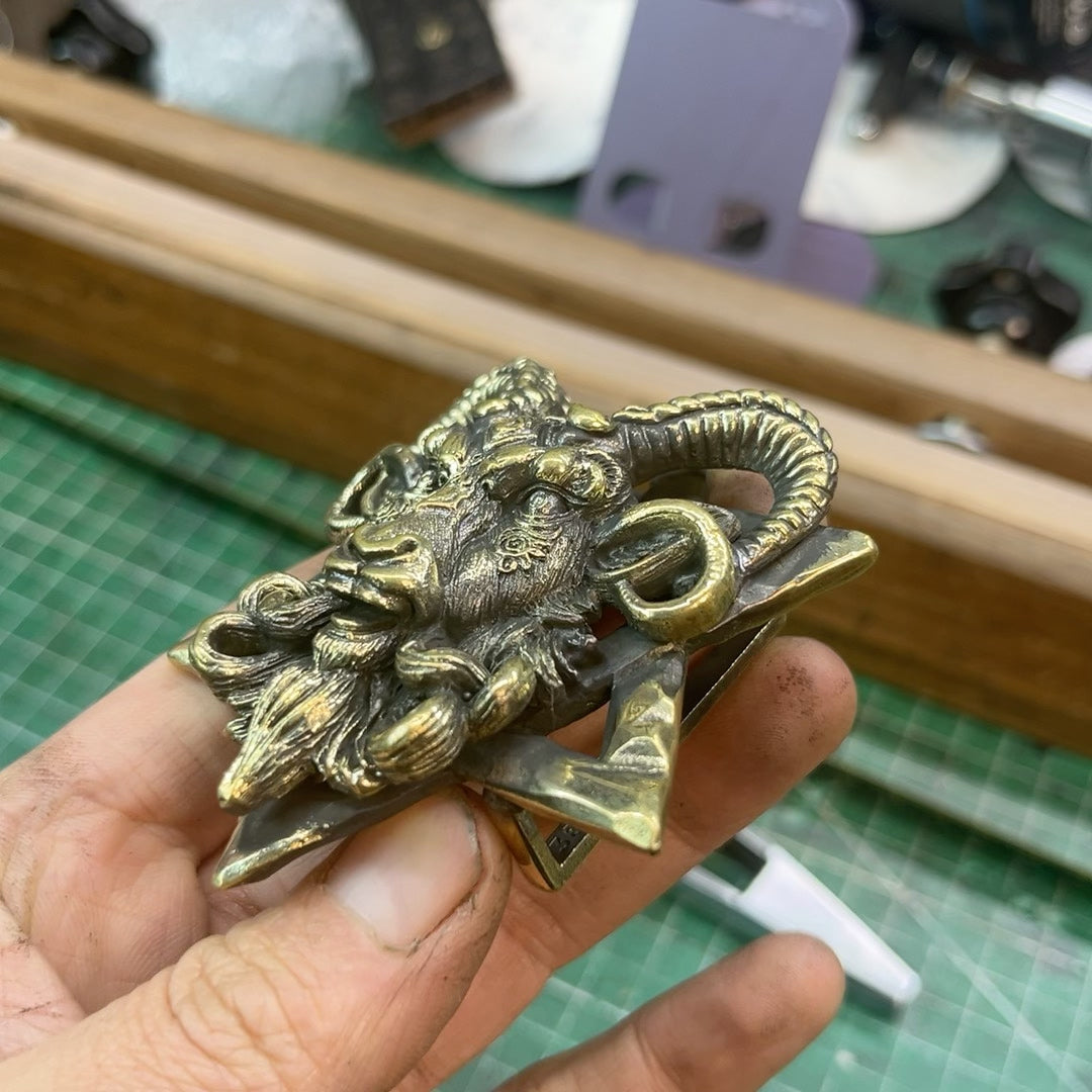 Brass Pan pure copper six-pointed star belt buckle