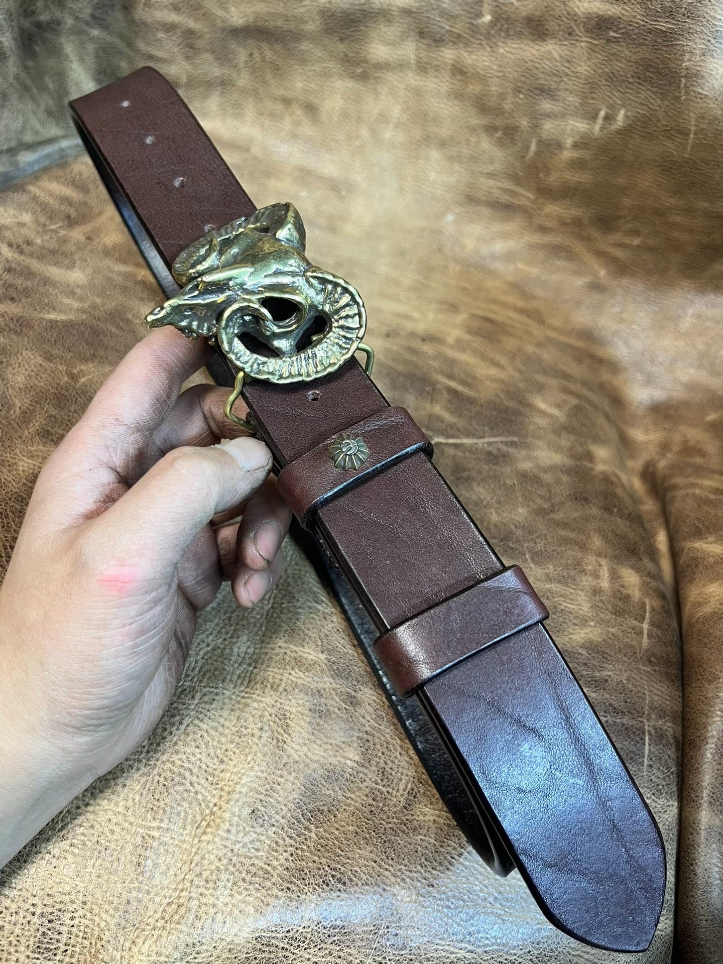 Brown imported North American bison leather genuine first-layer cow…