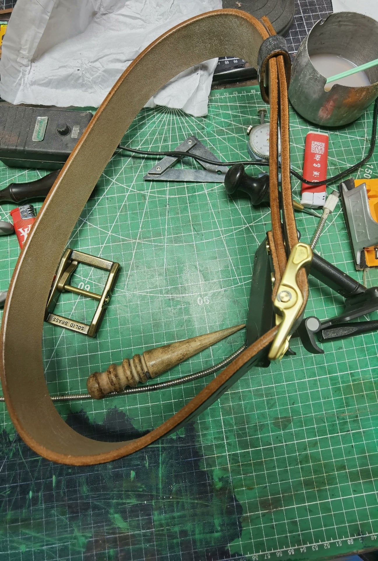 5.5mm thick black JF bridle. Full grain jf horse rein leather first…