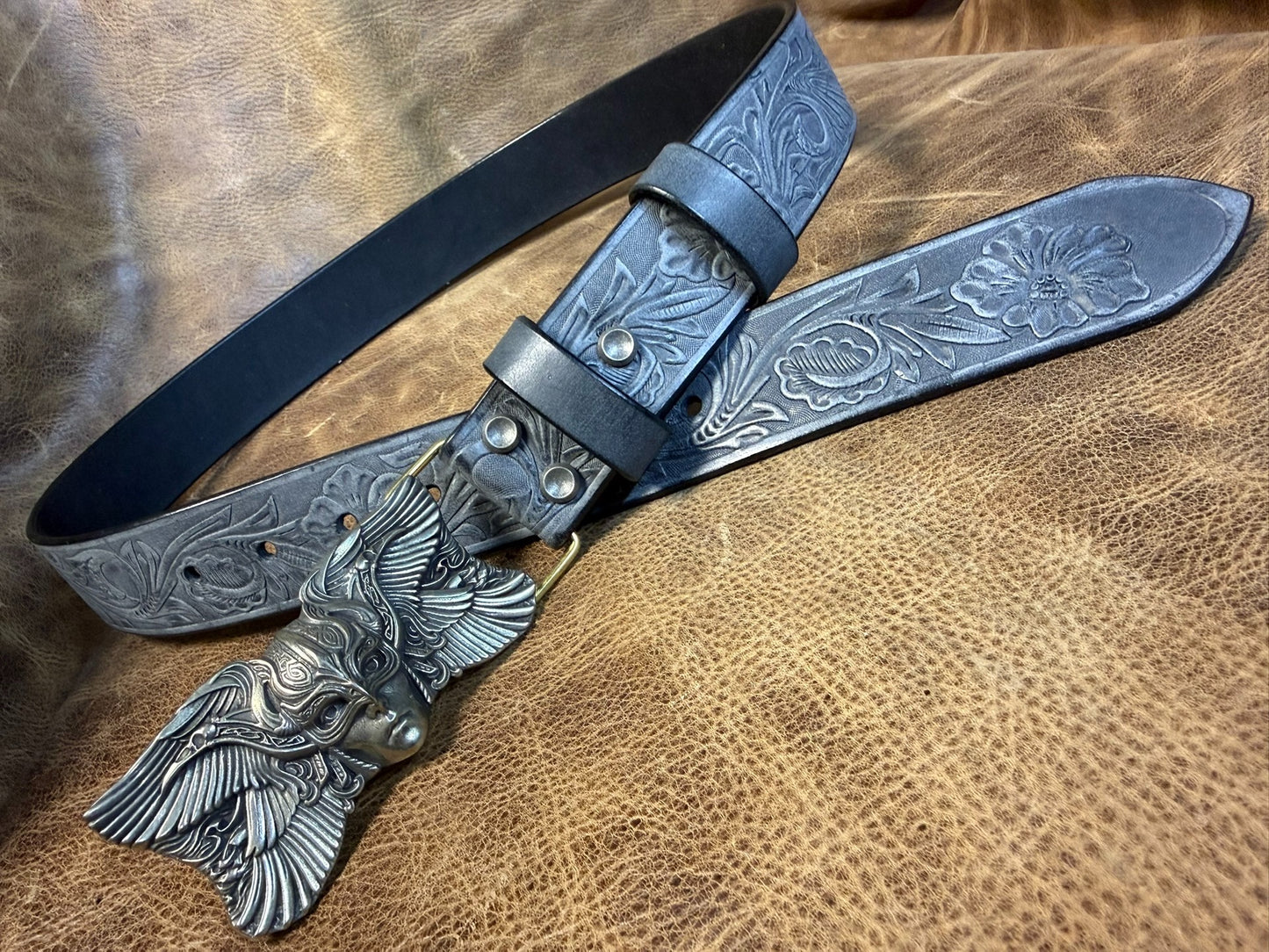 The Italian horse-rein carved handmade belt is custom-made