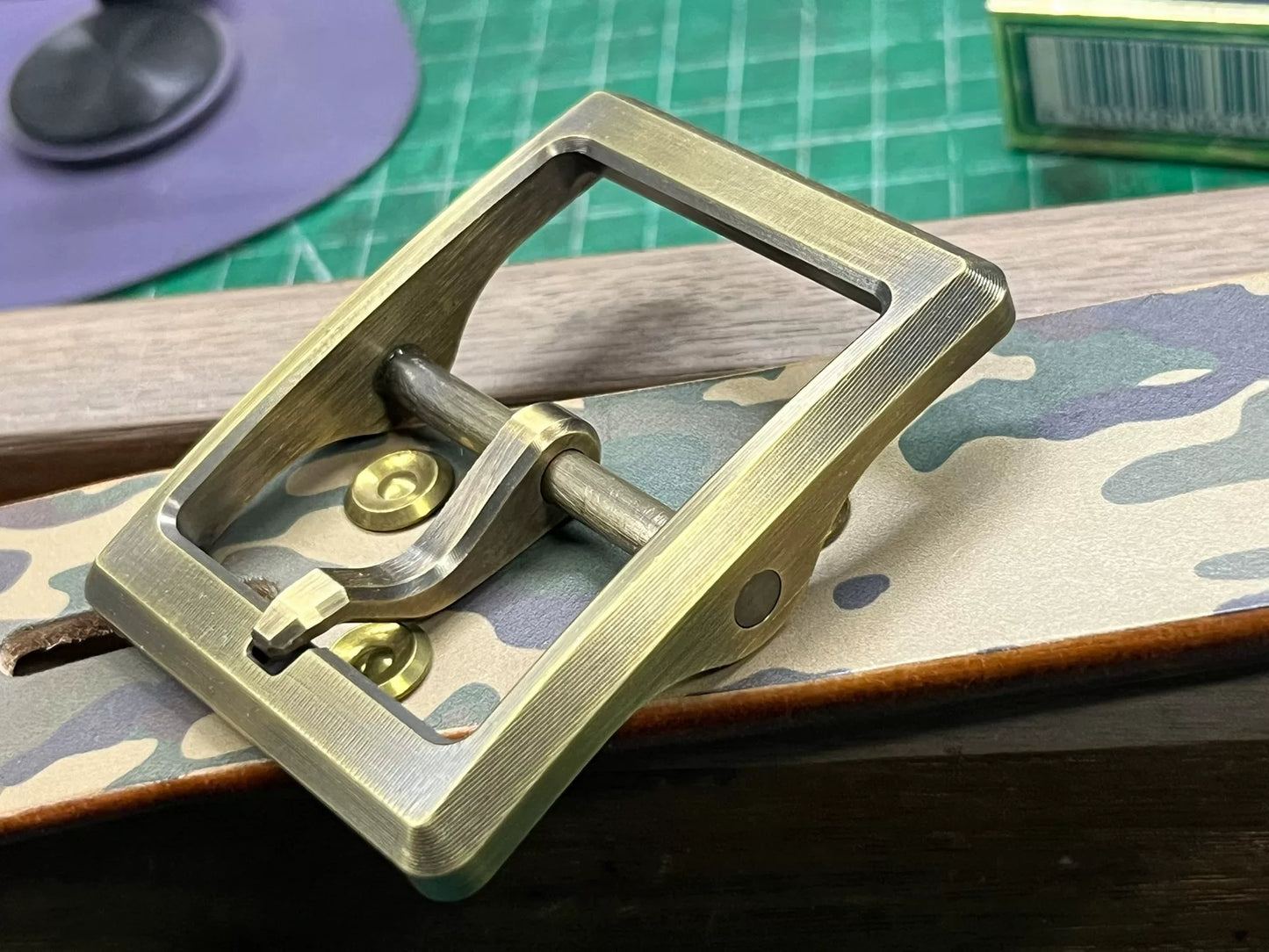 CNC brass wire cutting and engraving high-end customized belt buckl…