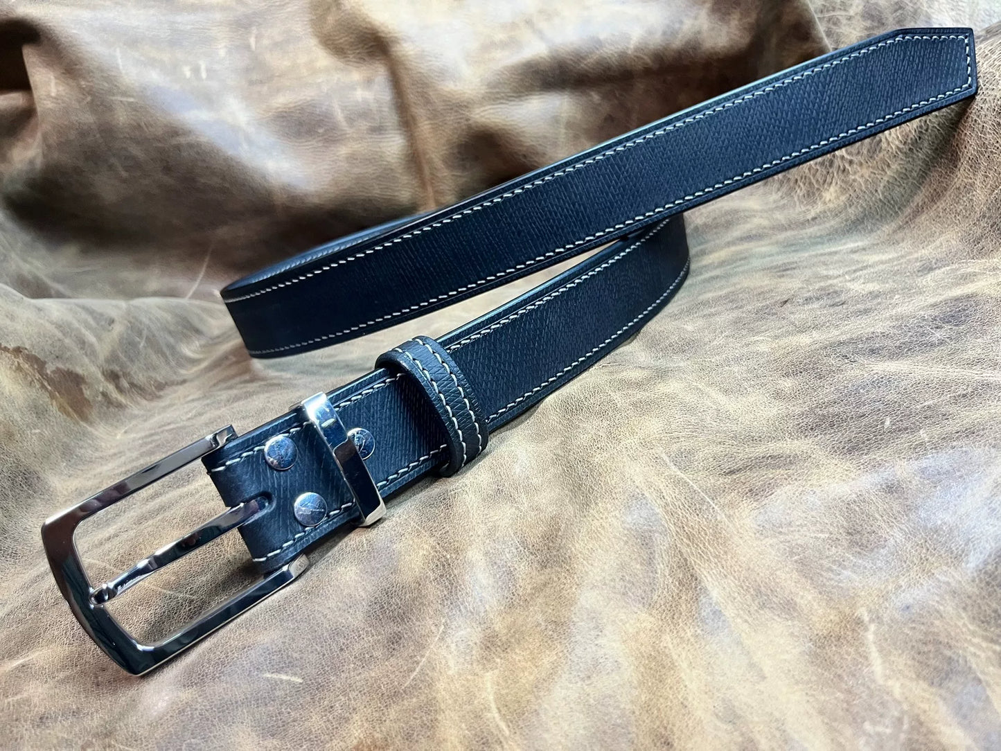Imported Italian saddle vegetable tanned leather with genuine Gadfl…