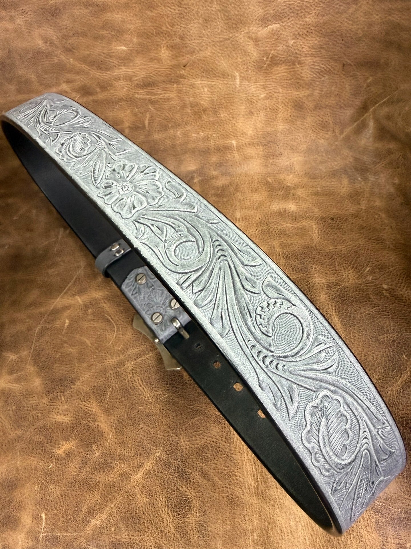 Customized Italian horse rein carving handmade belt