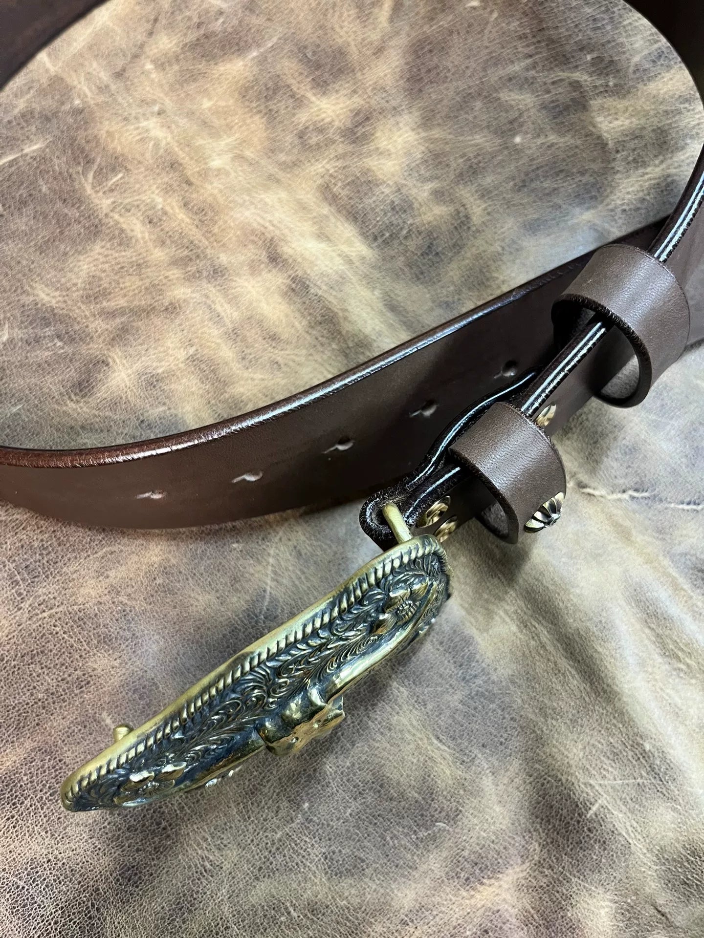 Handmade western medieval Ami khaki bull head belt