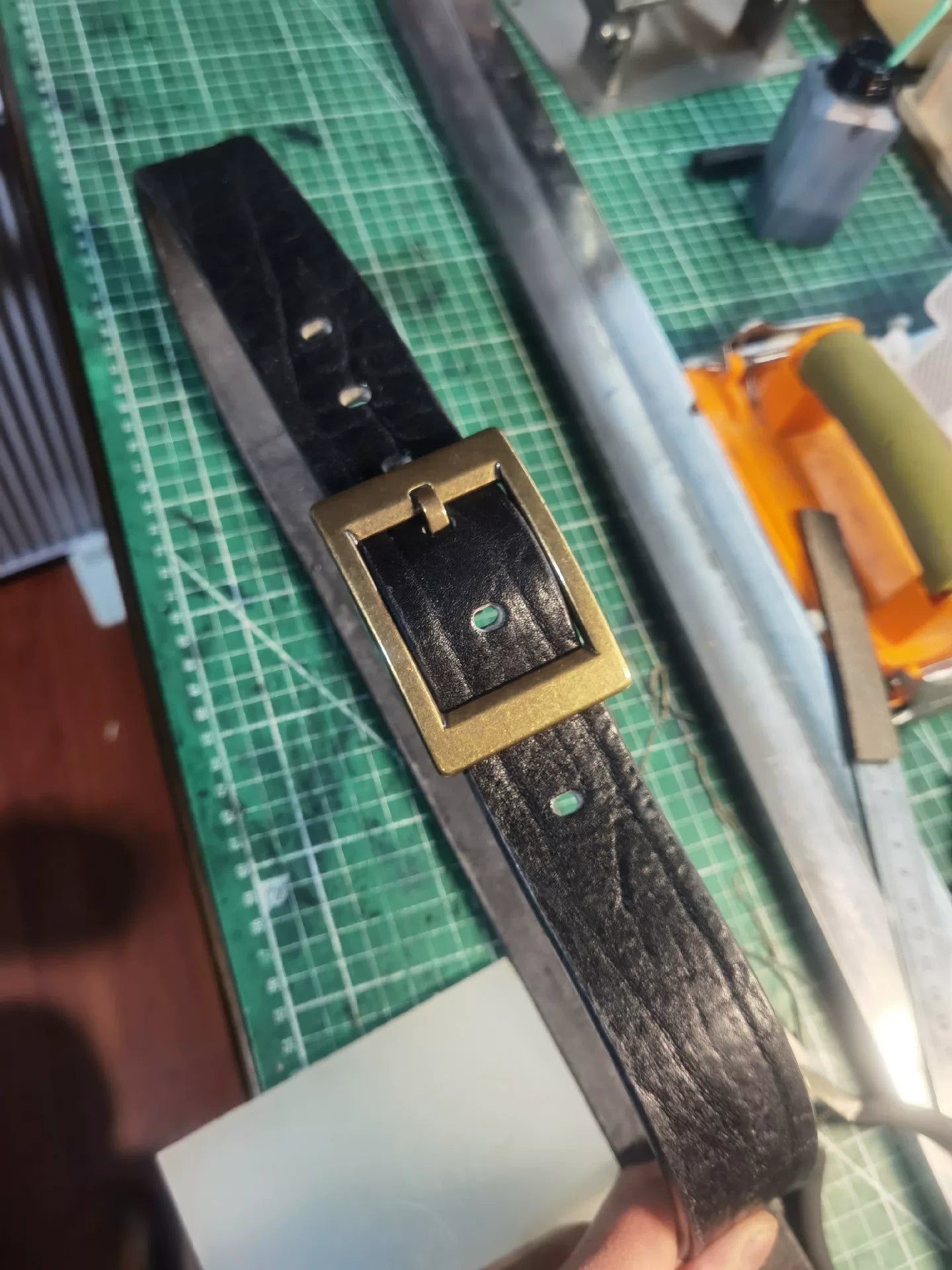 Genuine first-layer cowhide belt