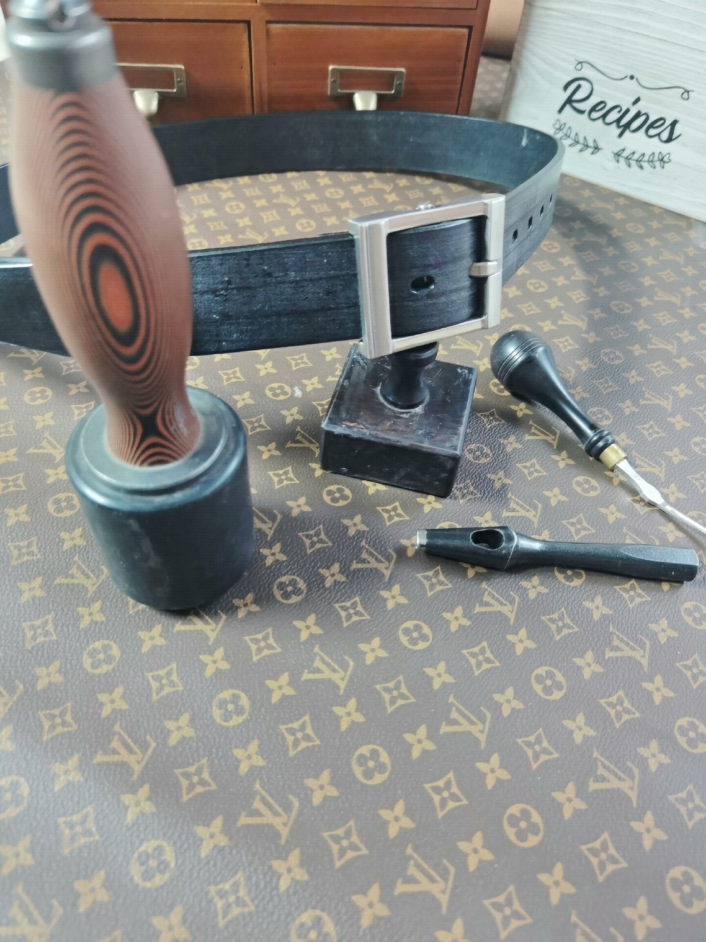 TWS 'Wind Dust' Gen 5 — Handmade Bridle Leather Belt