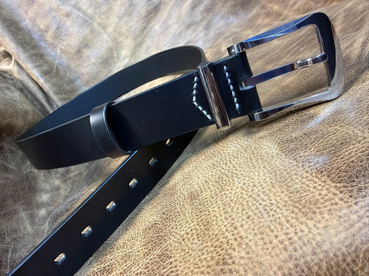 Authentic Muchen 440C steel M6 generation wire-cut belt buckle with…