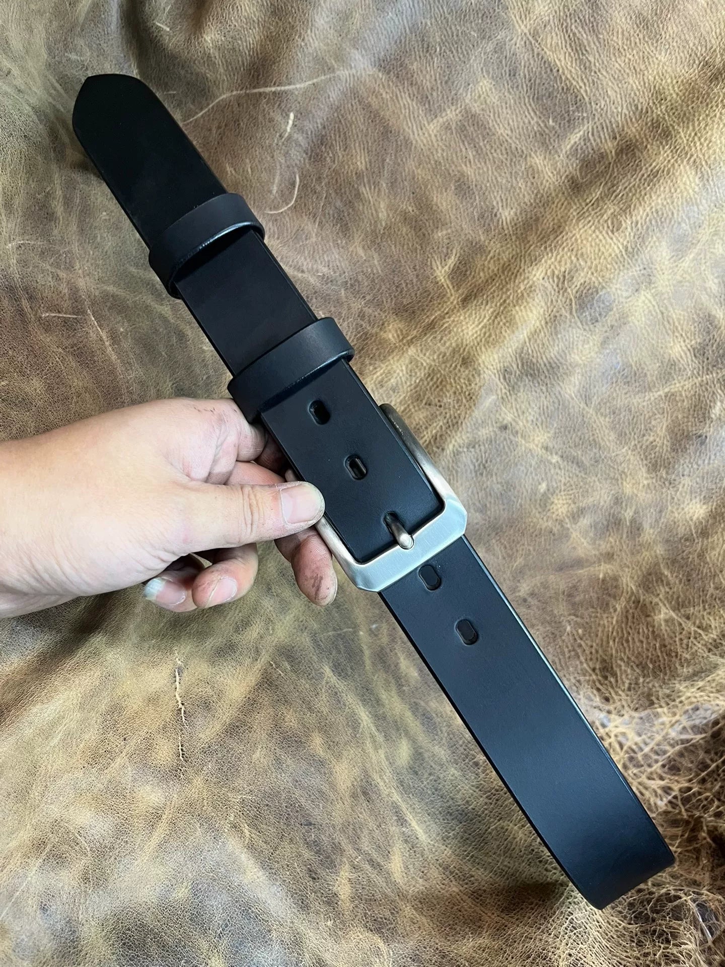 Italian vegetable tanned handmade belt