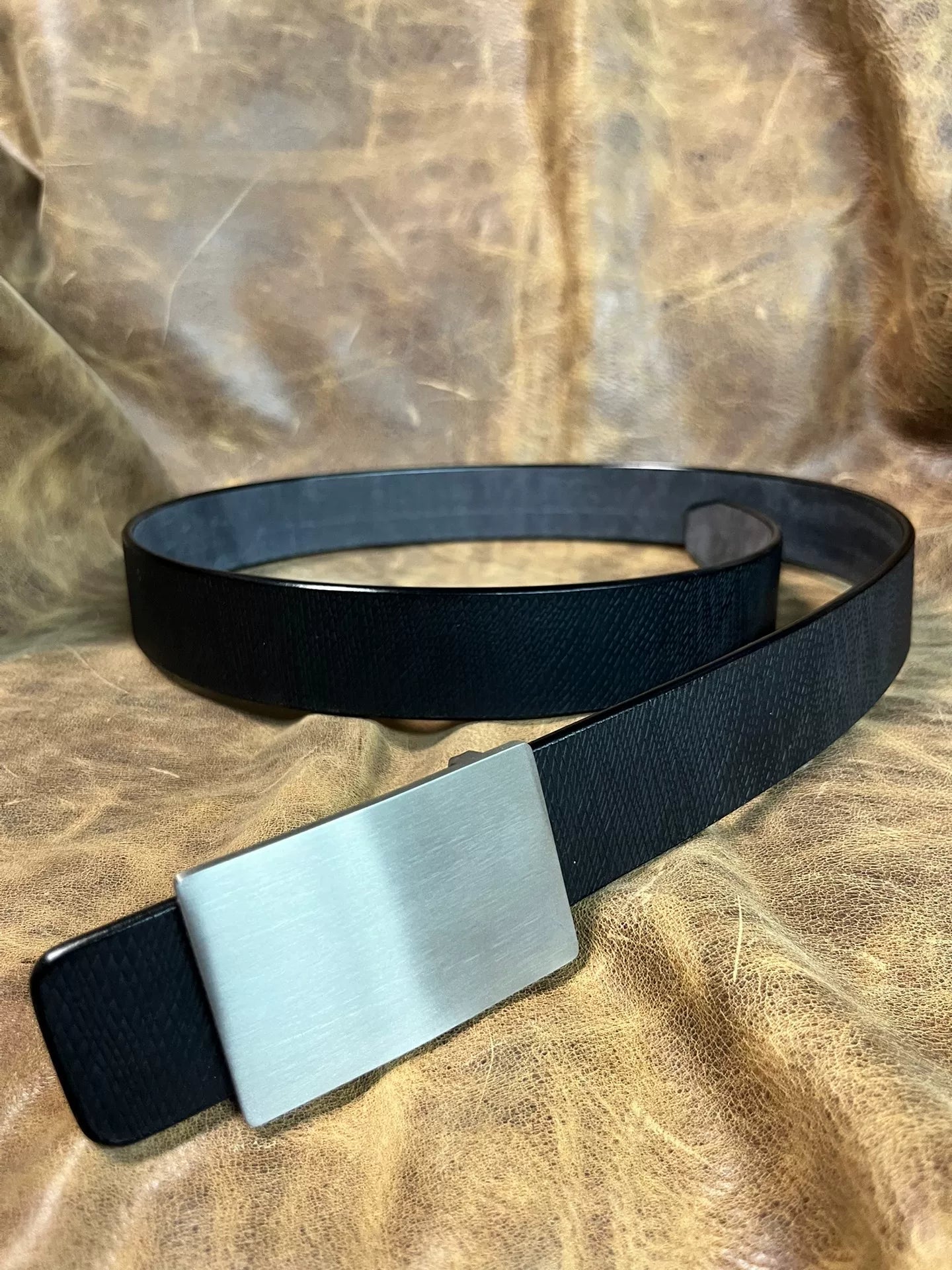 304 Steel Smooth Plate Buckle with Sinking Ship Pattern