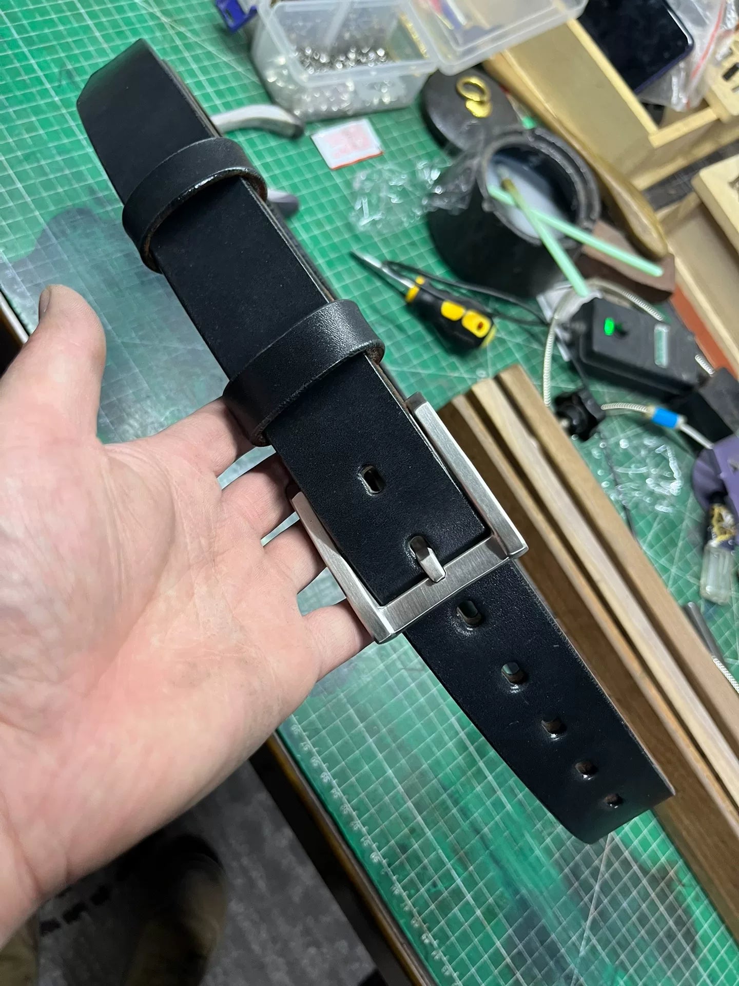 6.5mm Japanese Shonan Heavy Oiled Back Leather