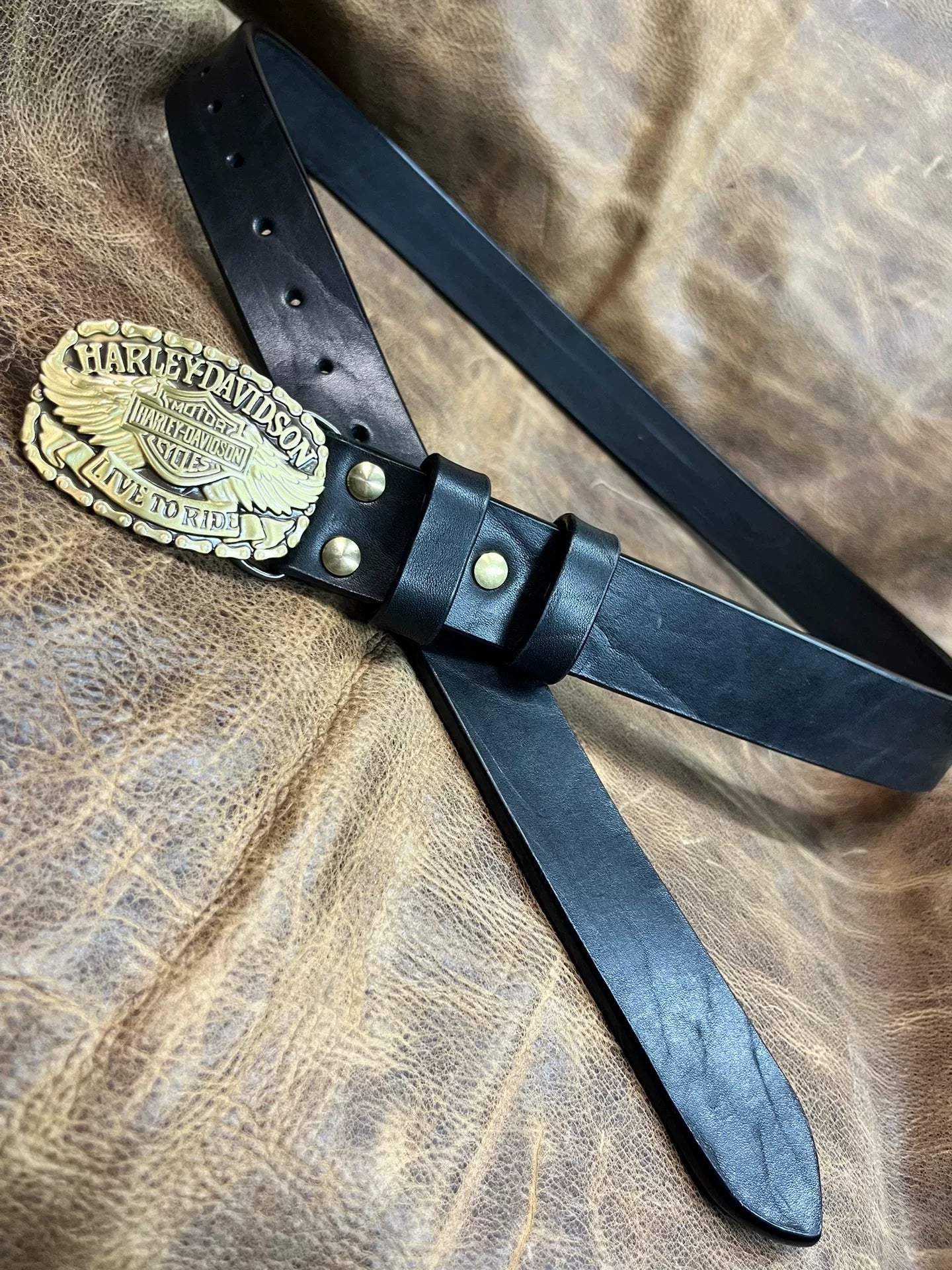 Super awesome 6mm thick North American black dyed bison leather fir…