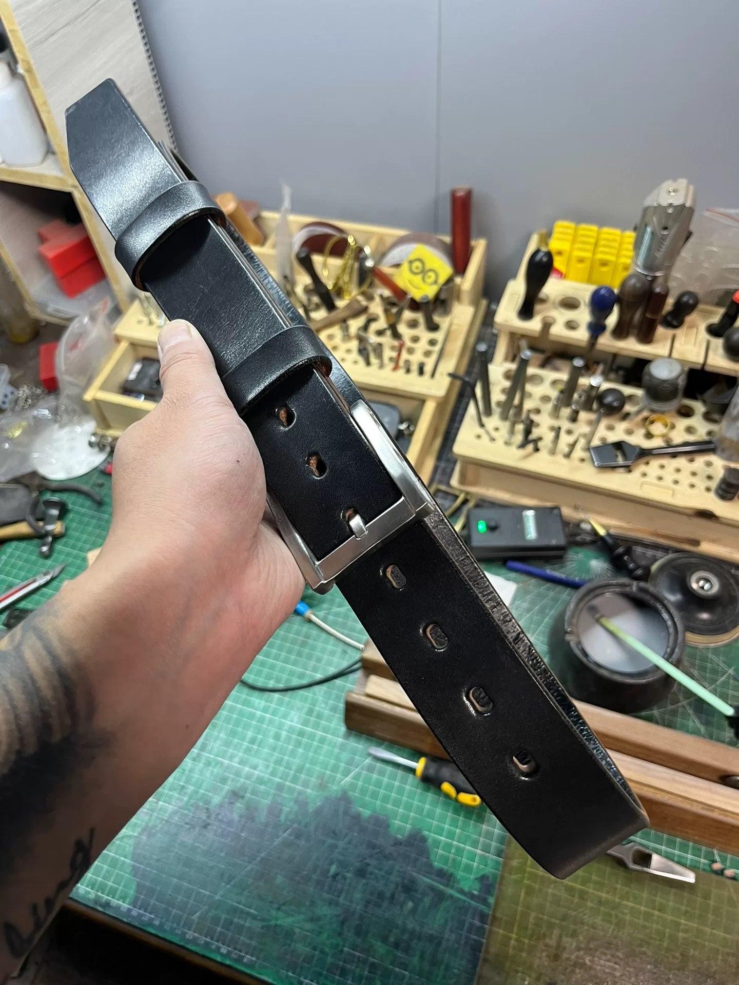 Japanese Shonan heavy-fat back leather belt with handmade sandpaper…