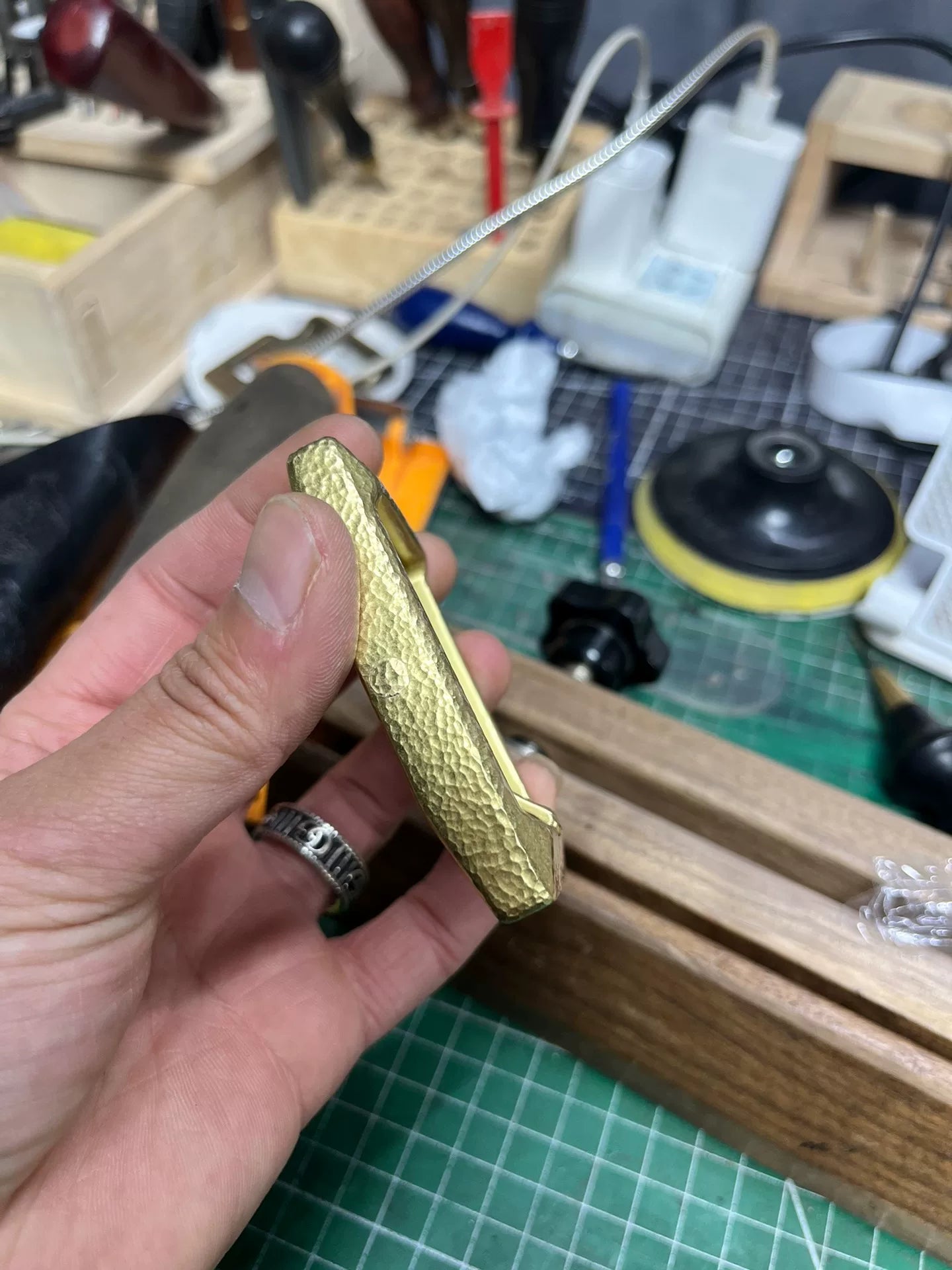 Replica Niu 4 Gadfly 4th generation handmade hammered solid brass b…