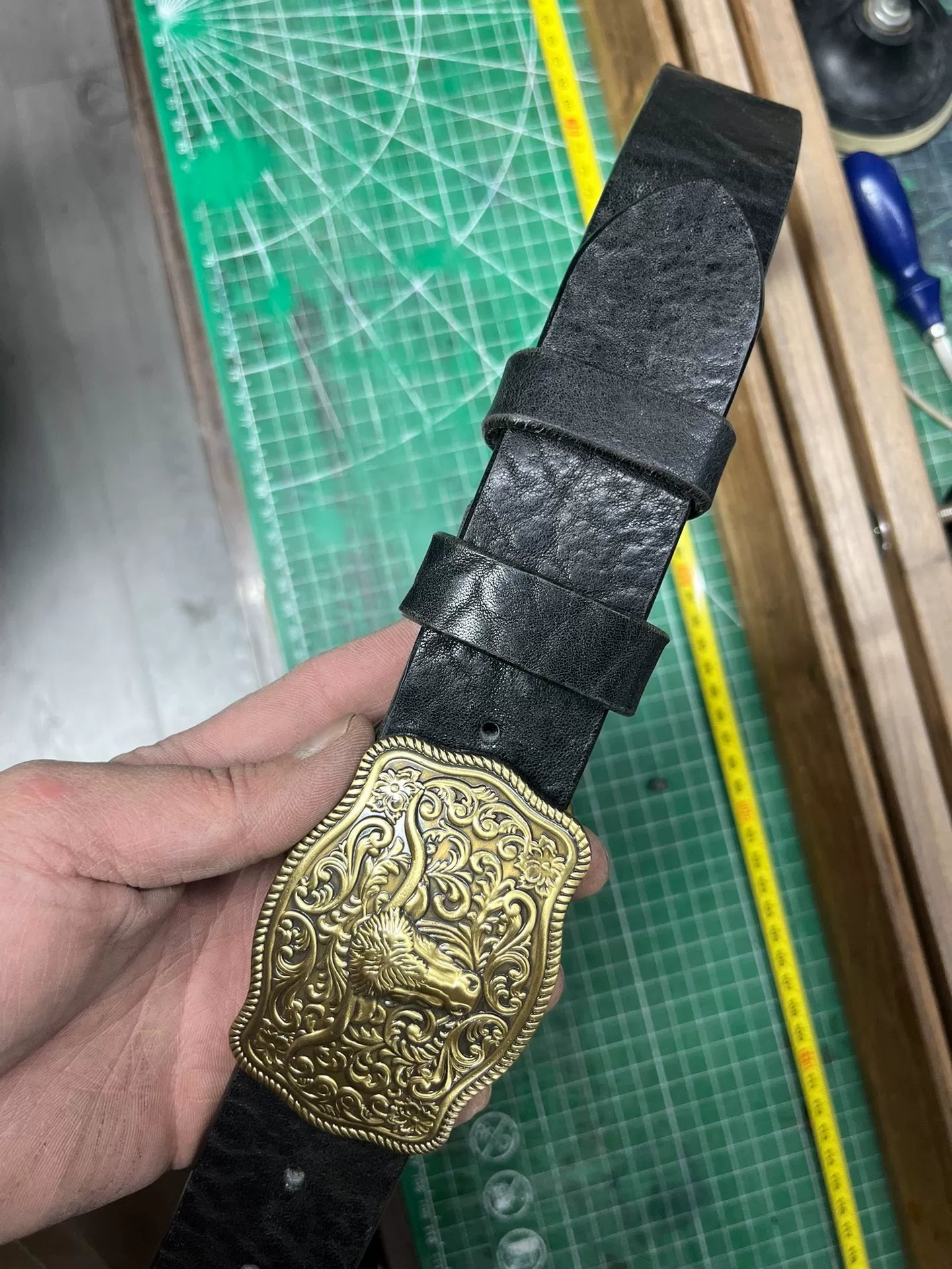 5.5mm thick black bison leather with solid brass buckle cow head be…
