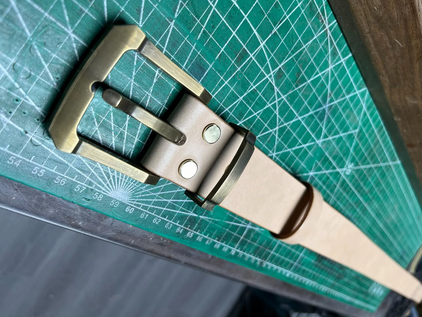 Meian leather handmade belt