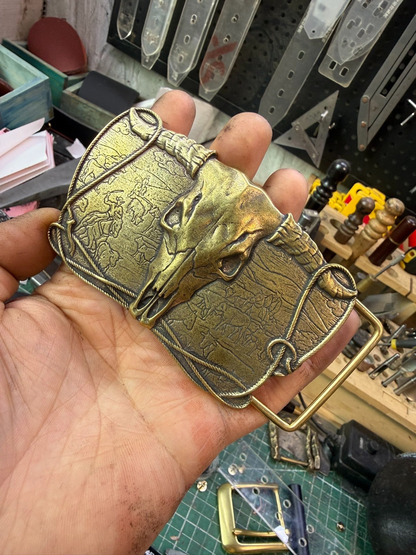 Pure copper Western-Cuba buckle