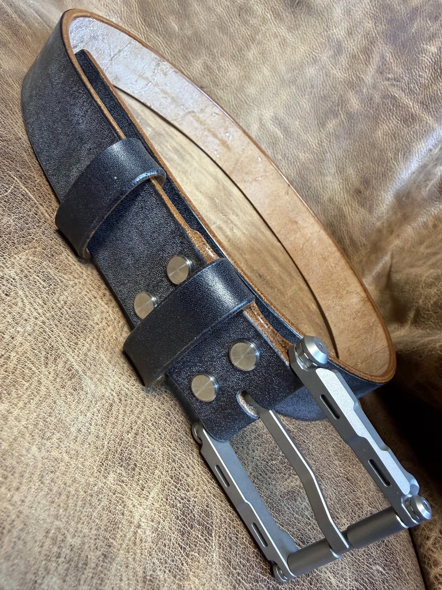 TC21 Titanium + JF.J.Baker Full-Grain Bridle Leather Belt