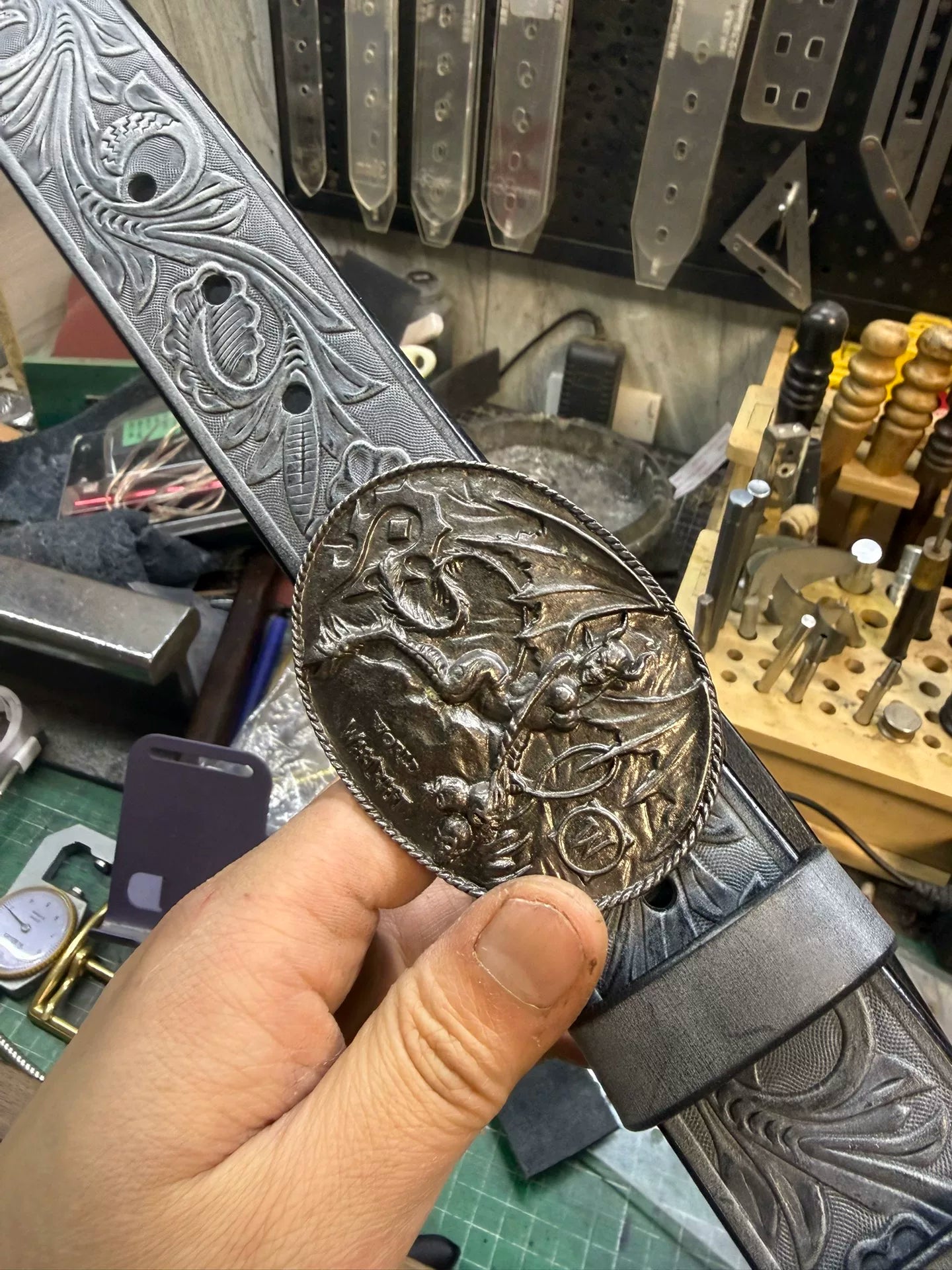 Igang Dragon & Demon Engraved Belt — Unisex