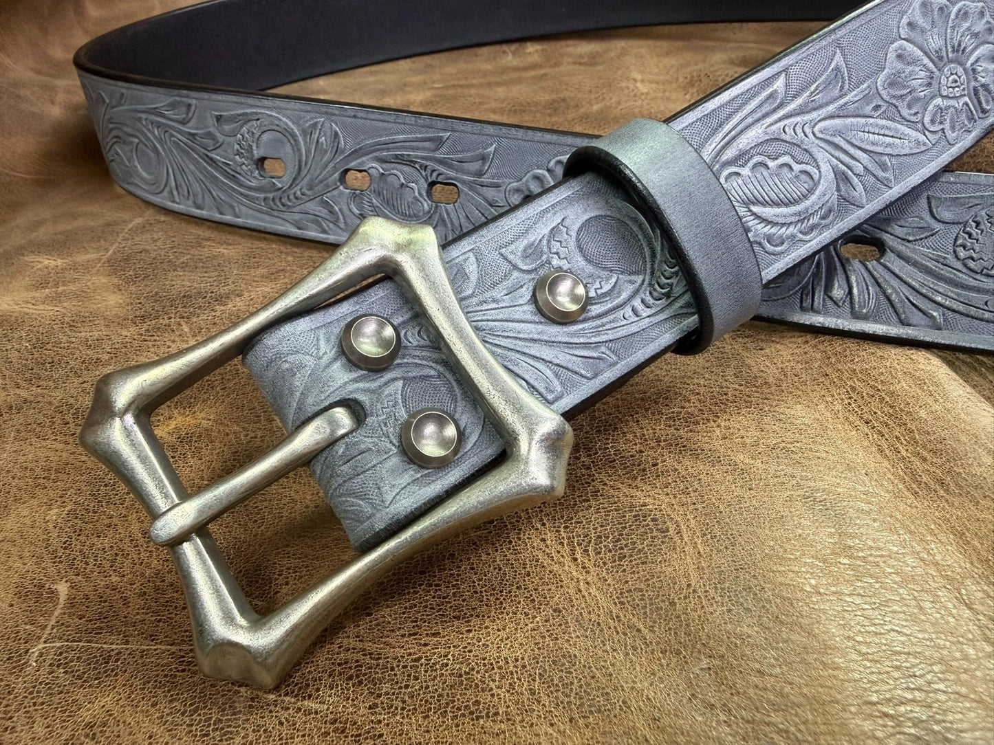 Customized Italian horse rein carving handmade belt