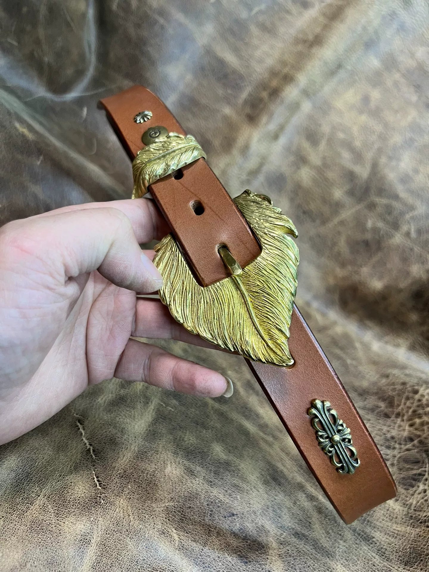 Customized American vintage handmade belt, solid brass belt buckle
