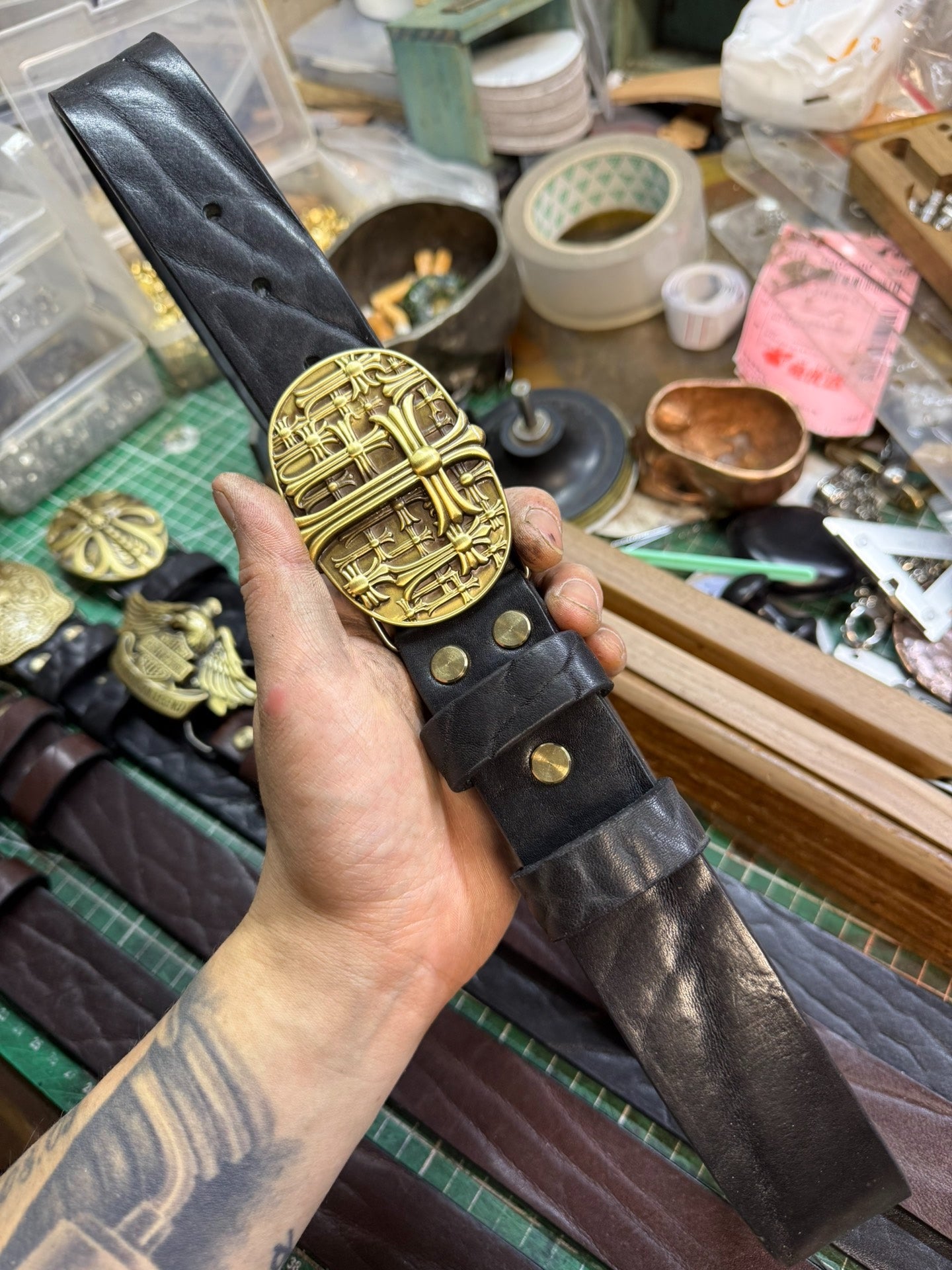 6 mm thick black bison leather handmade belt