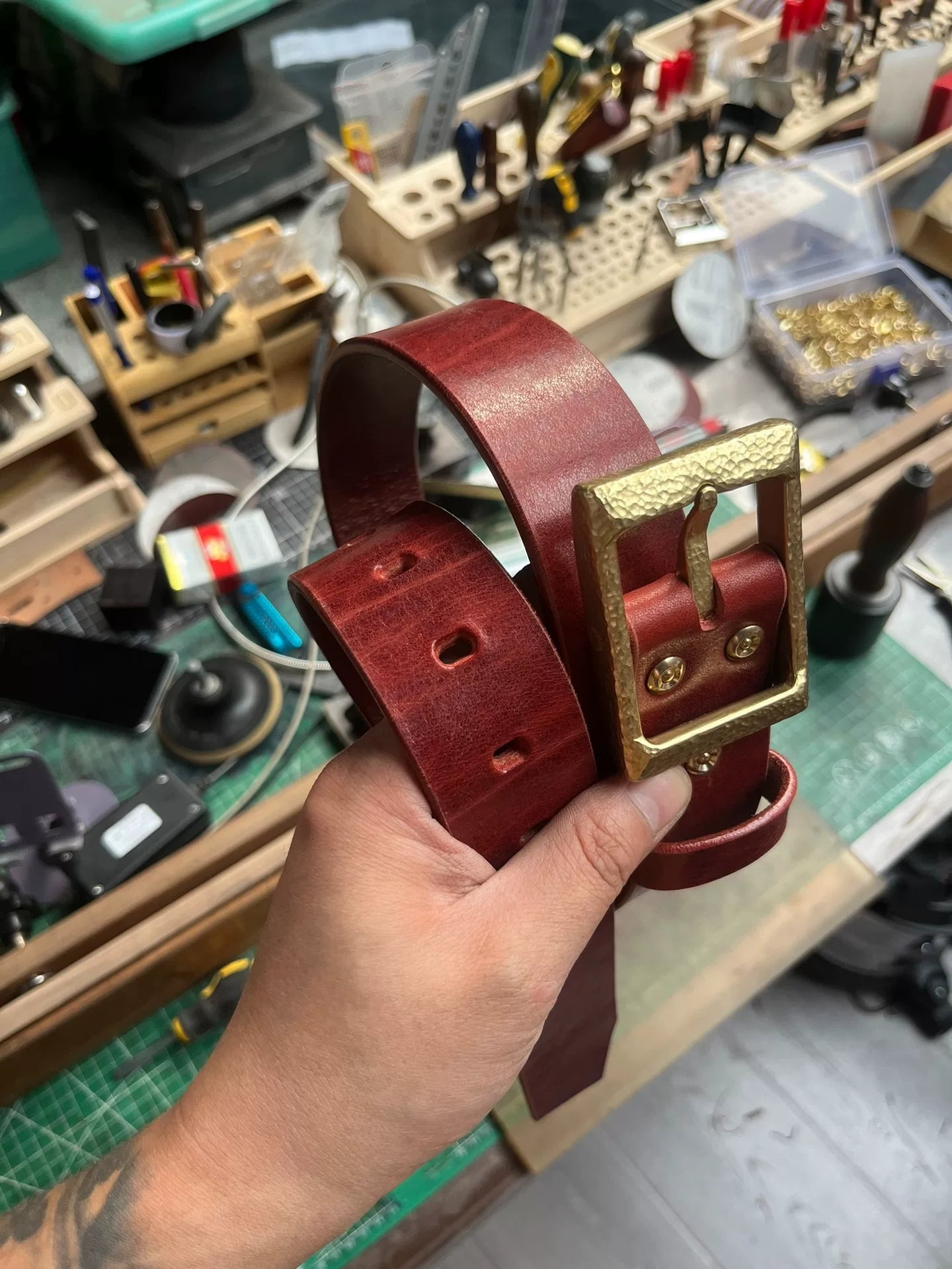 Horwin oil wax style handmade men's and women's handmade belts