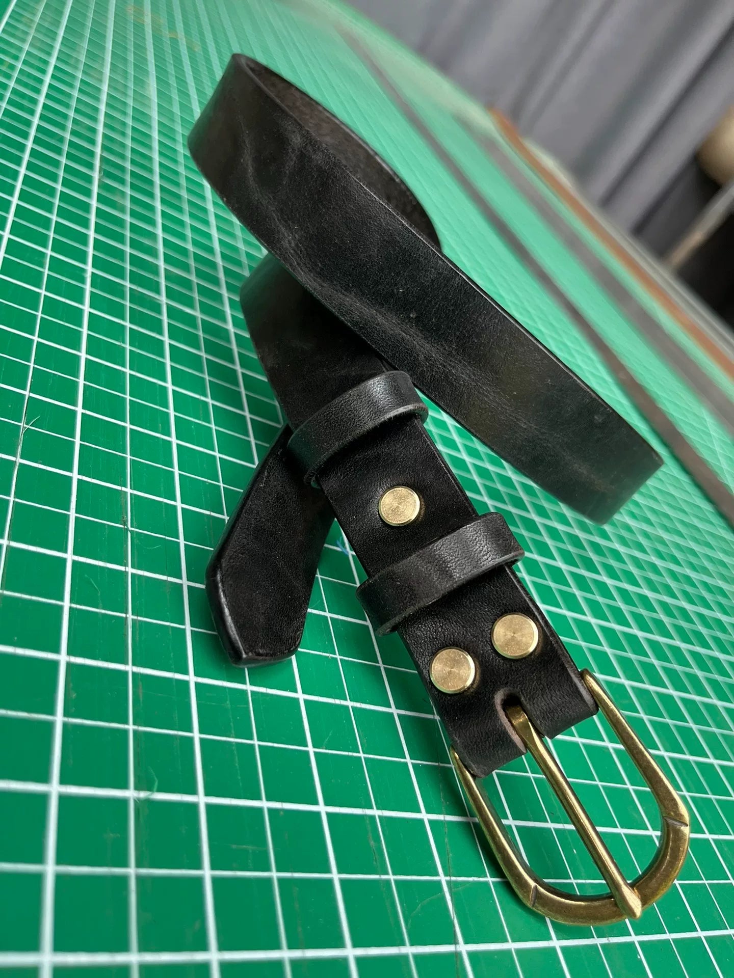 Black bison leather belt for women