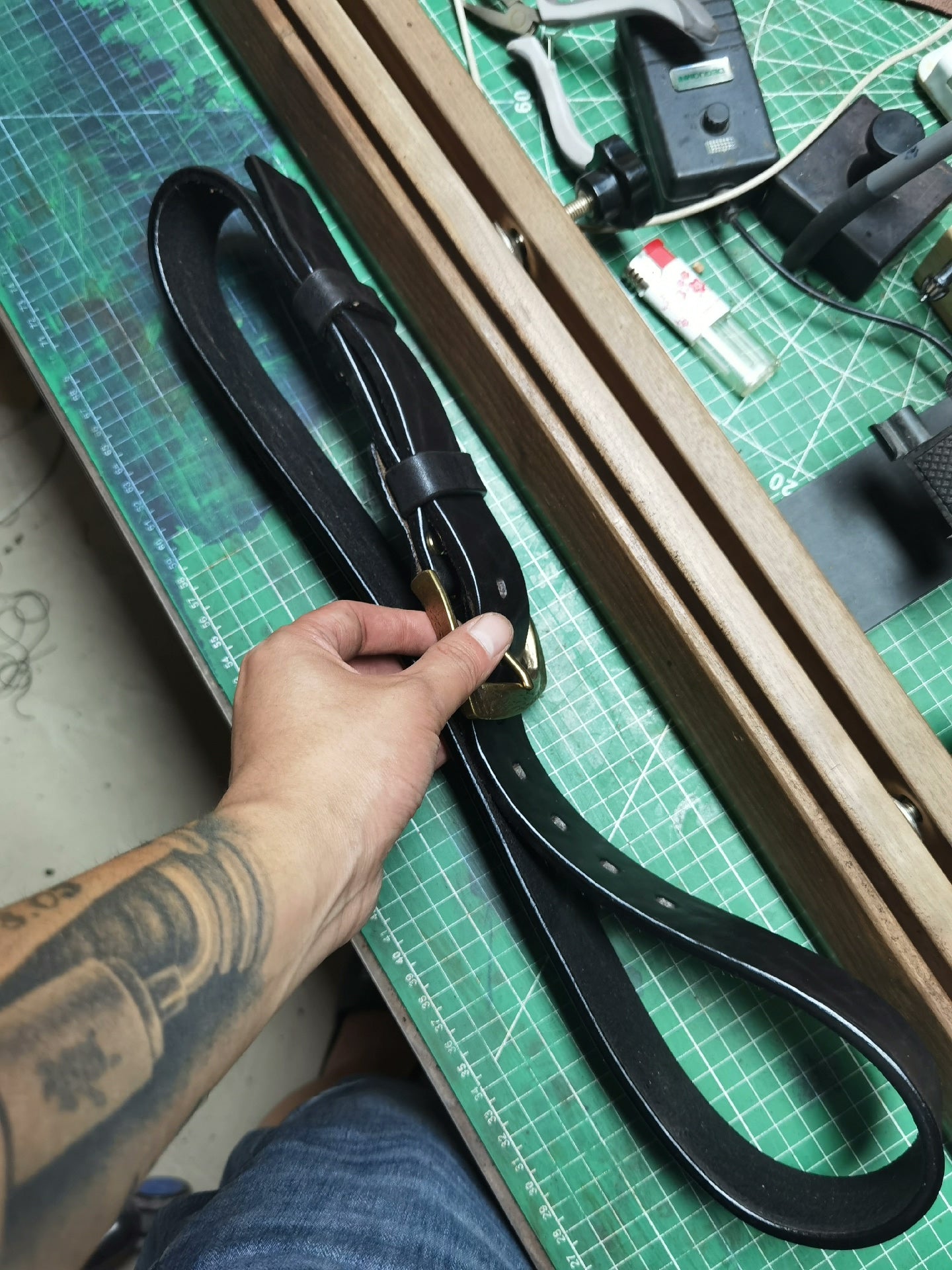 6.5mm Thick North American Dyed Black Buffalo Leather Belt