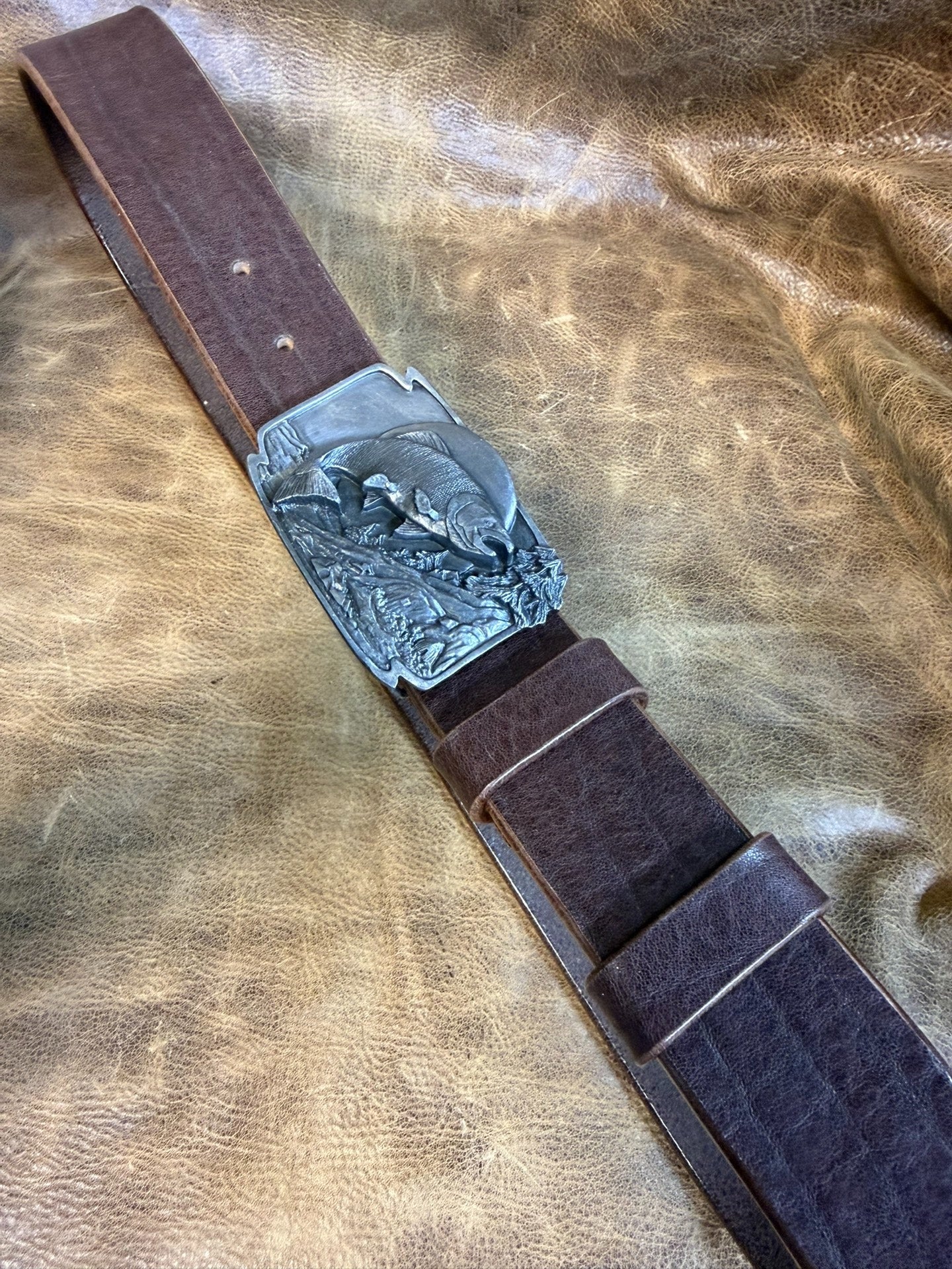 Pre-Owned Tin Plate Buckle with Coffee Buffalo Leather
