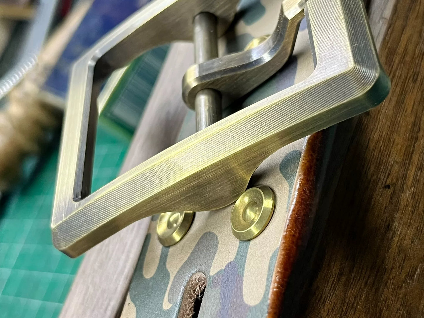 CNC brass wire cutting and engraving high-end customized belt buckl…