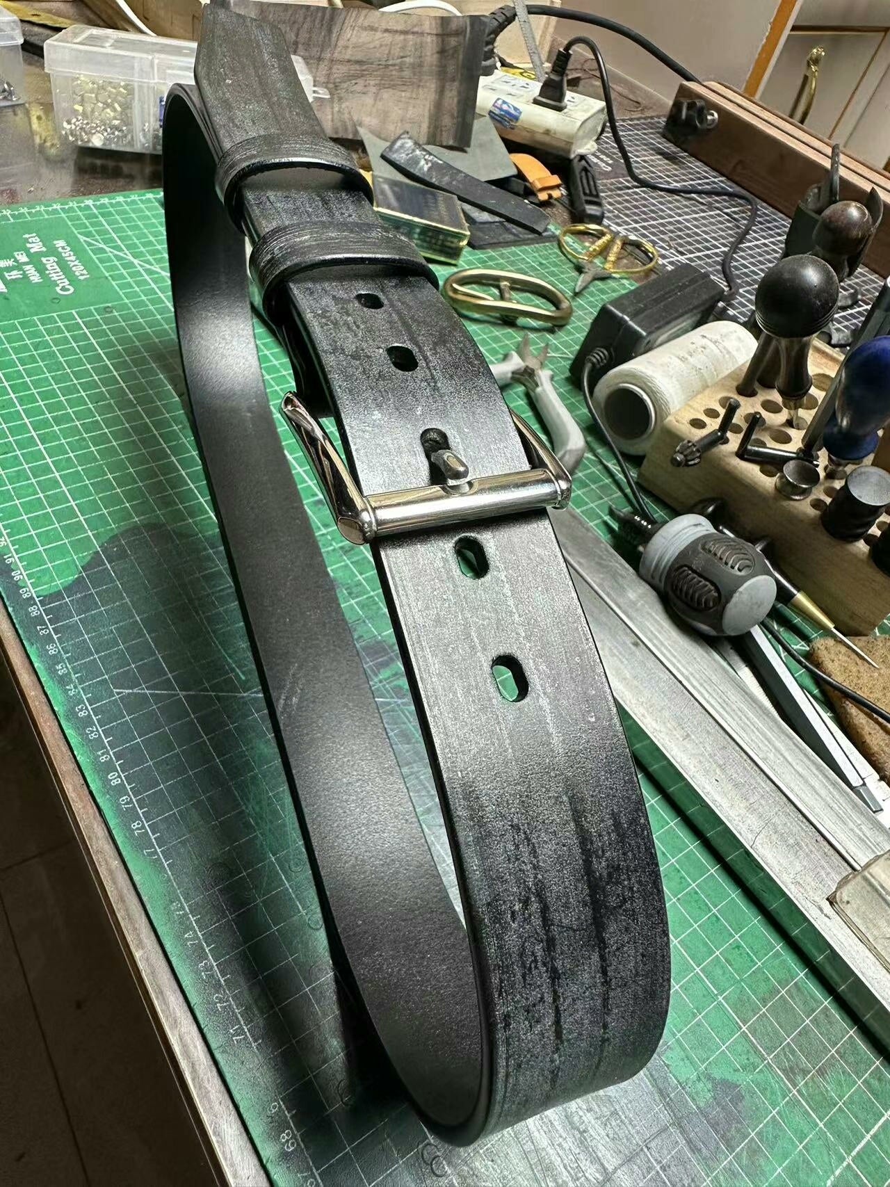 TWS British Thomas Rein leather handmade belt
