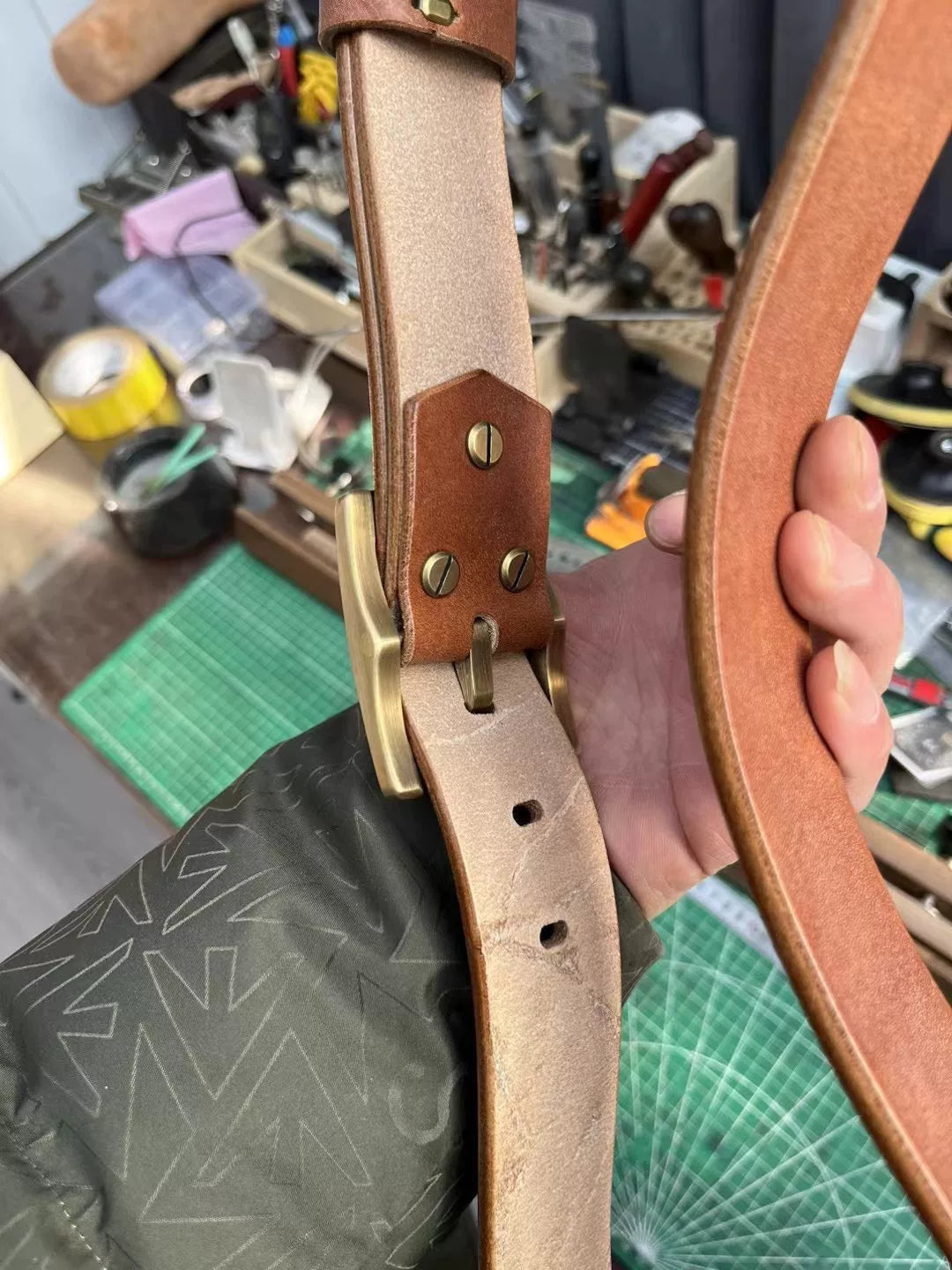 The front back is made of 5.5mm thick brown – caramel color JF – jf…