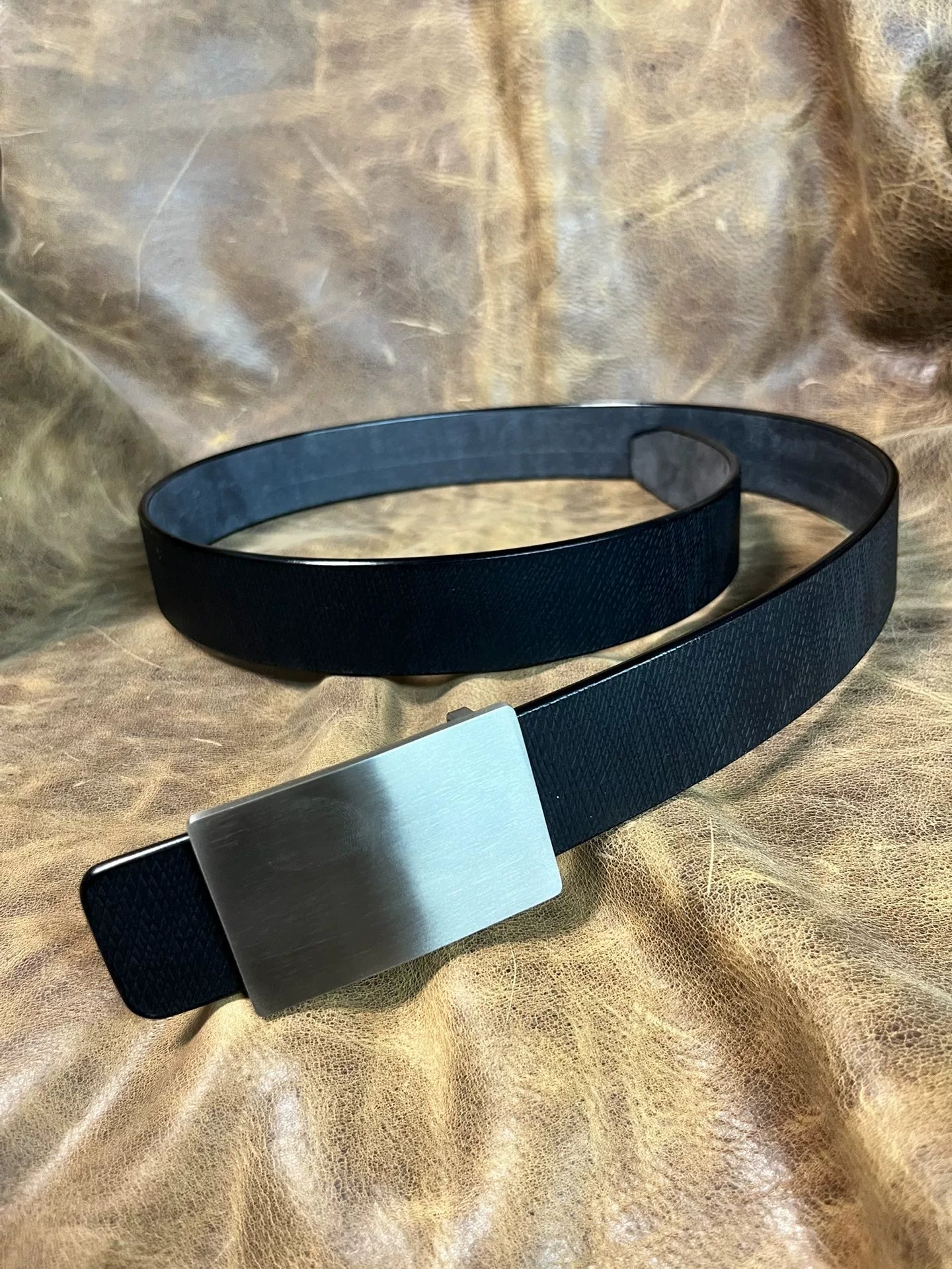 304 Steel Smooth Plate Buckle with Sinking Ship Pattern