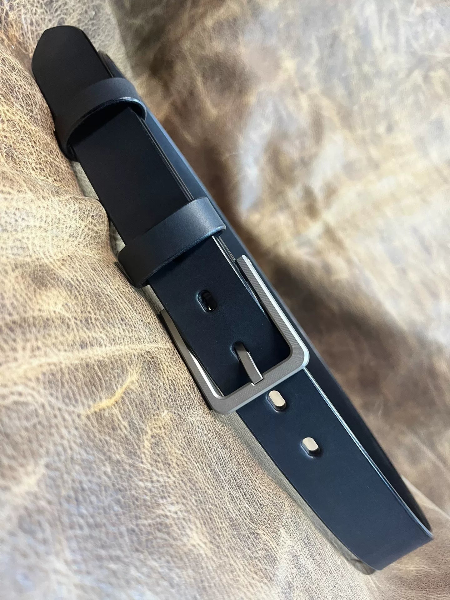 West Wind Tunnel TC21 titanium alloy belt buckle with Italian Tusca…