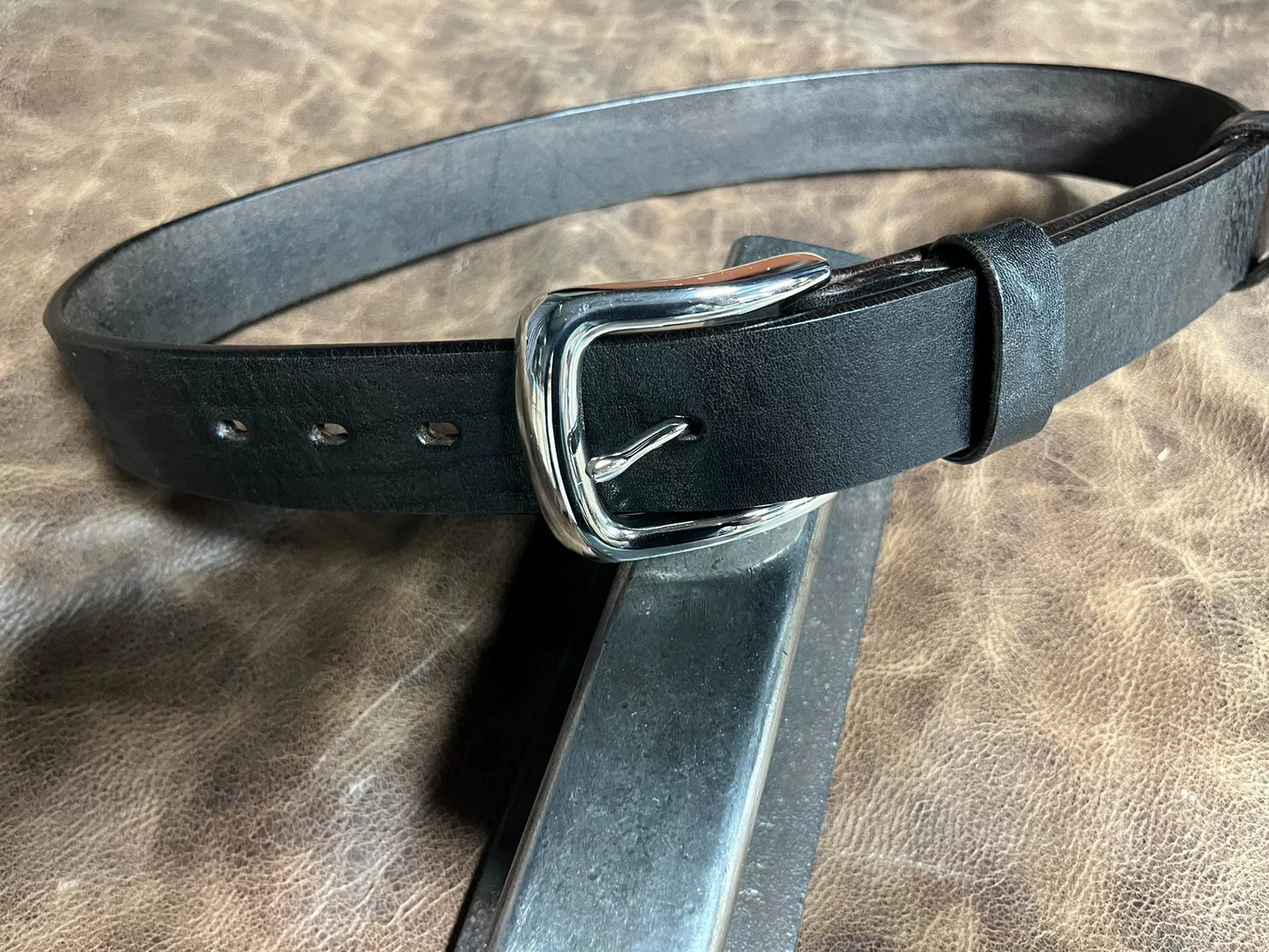 4.5–5–5.5 mm thick handmade belt