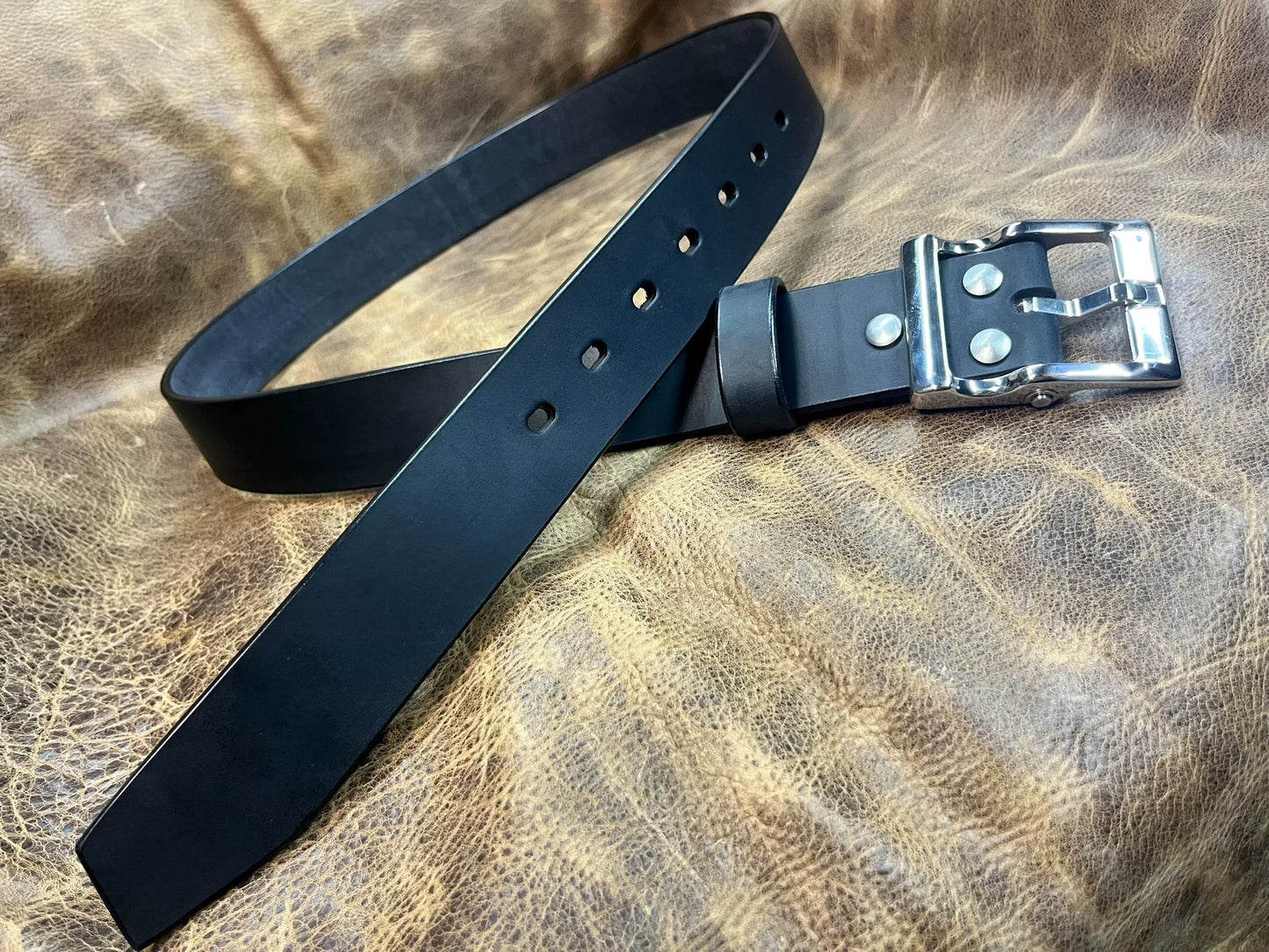Italian Zhiruo handmade belts are customized