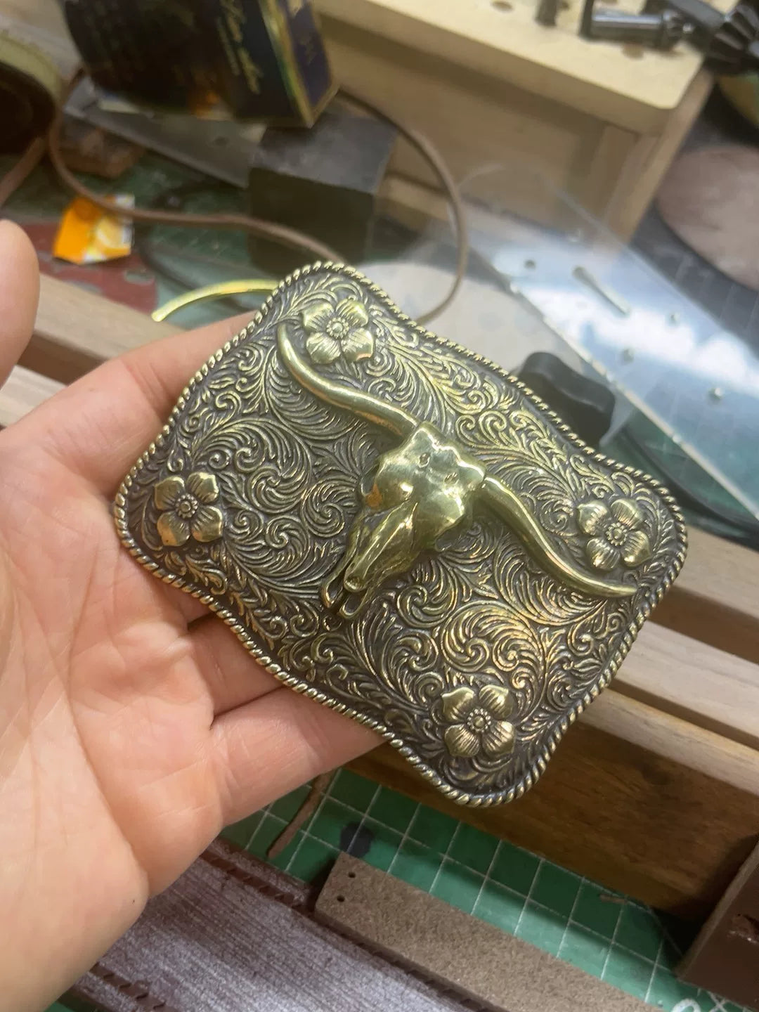 Handmade western medieval Ami khaki bull head belt