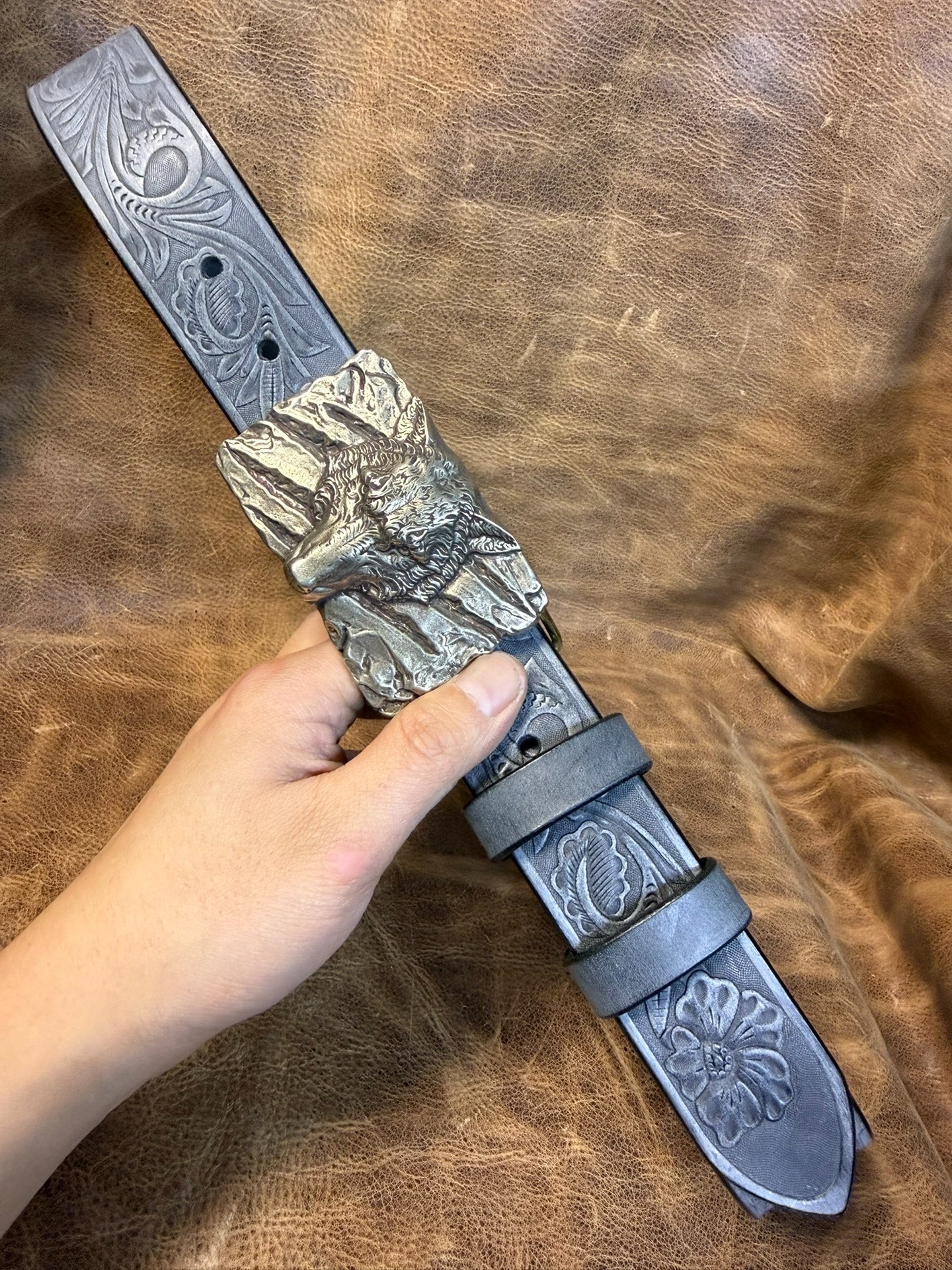 The Italian horse-rein carved handmade belt is custom-made